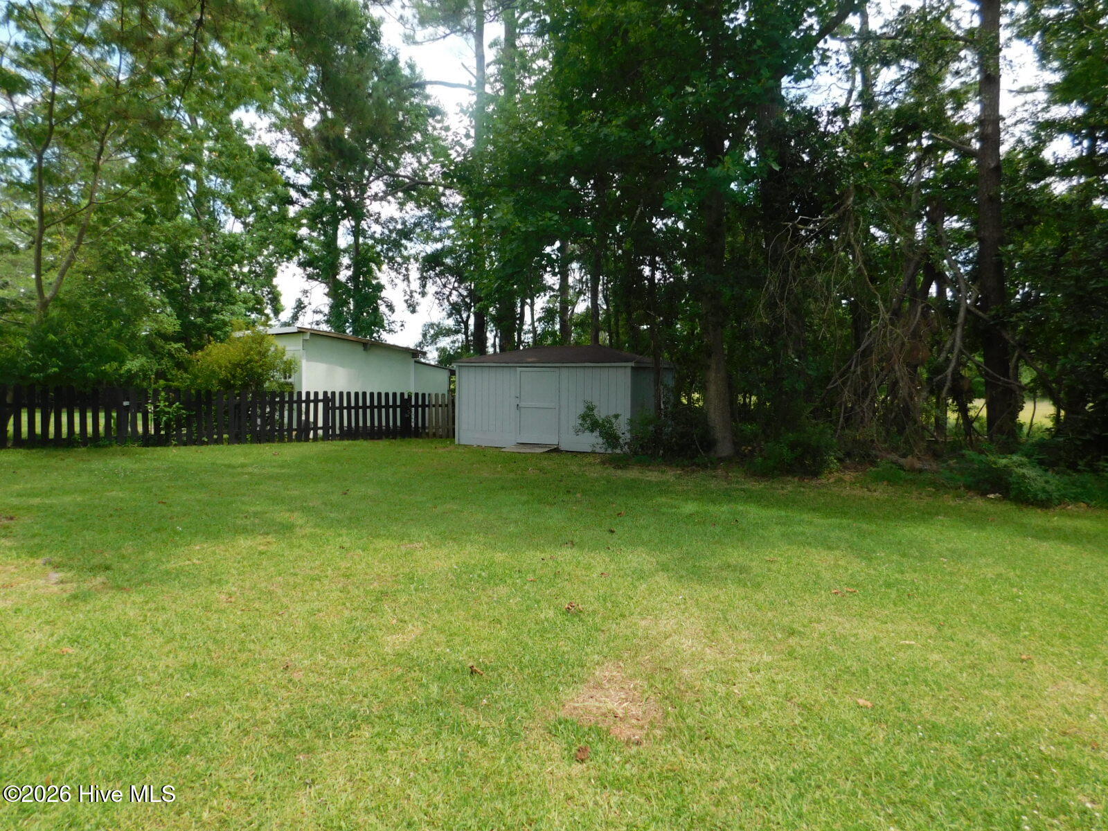 2905 Mandy Lane Property Photo 5