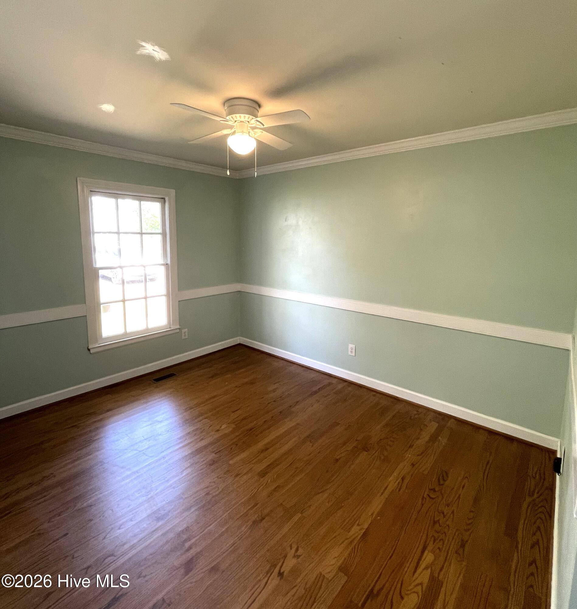 2905 Mandy Lane Property Photo 16