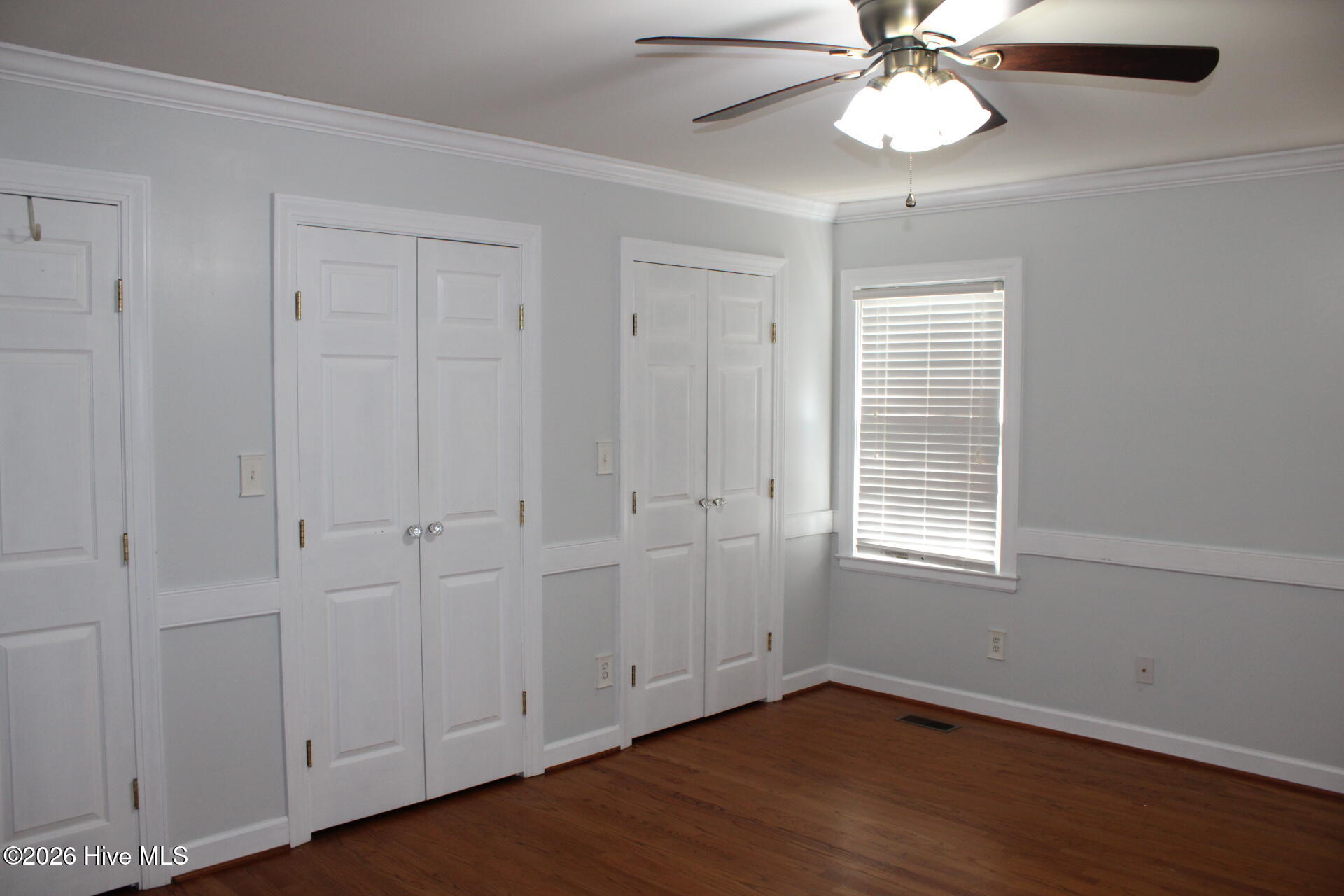 2905 Mandy Lane Property Photo 23