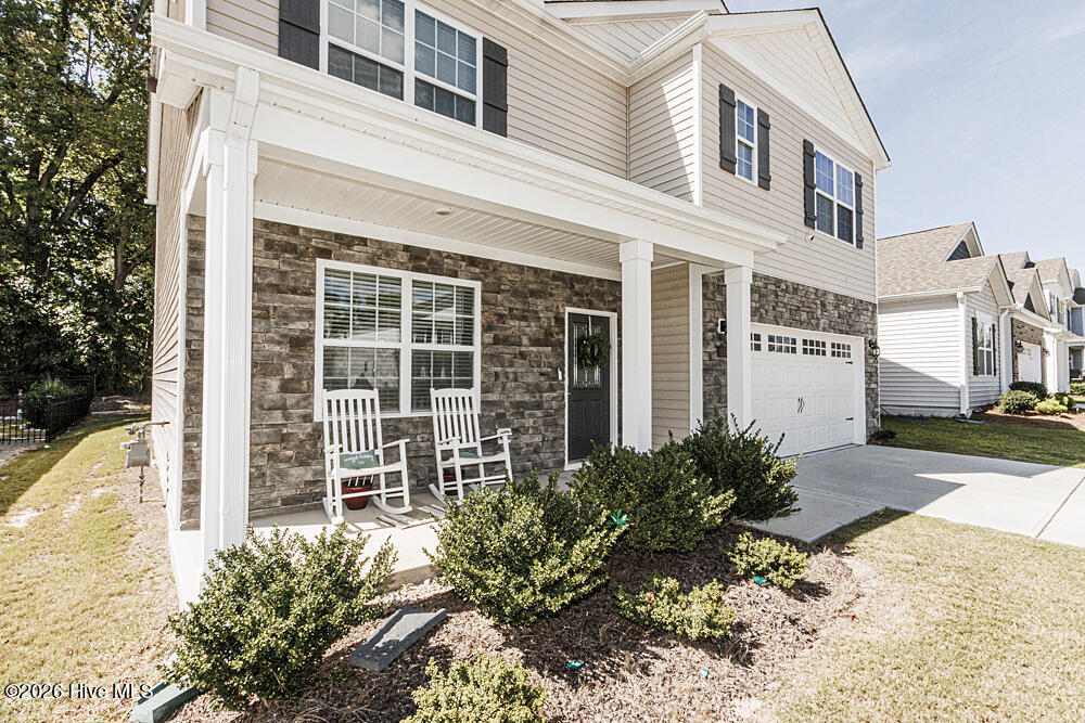 1018 Saddlebrook Drive Property Photo 4