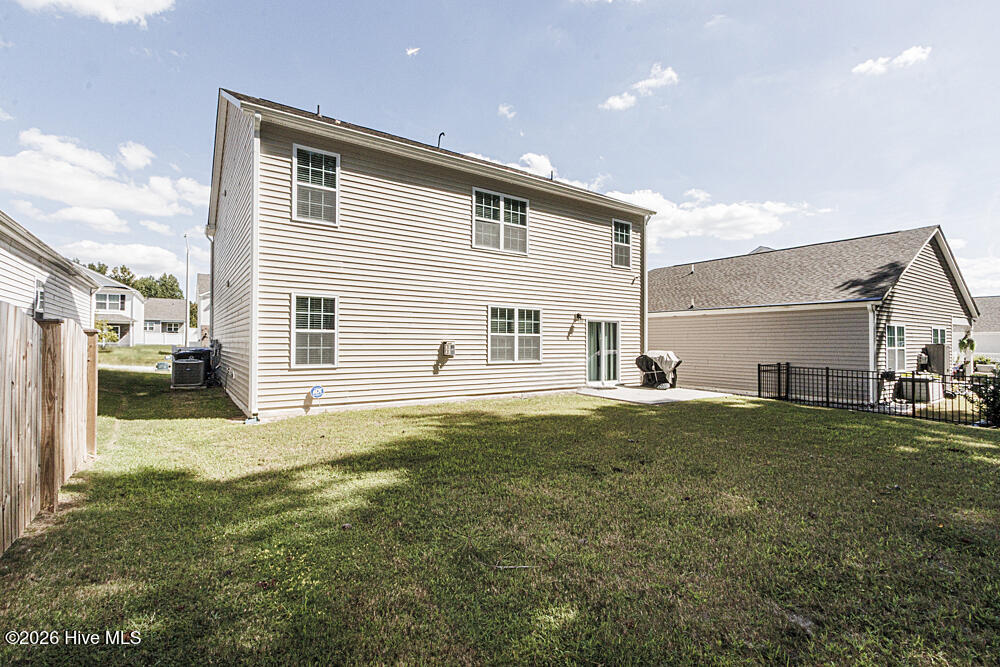 1018 Saddlebrook Drive Property Photo 8