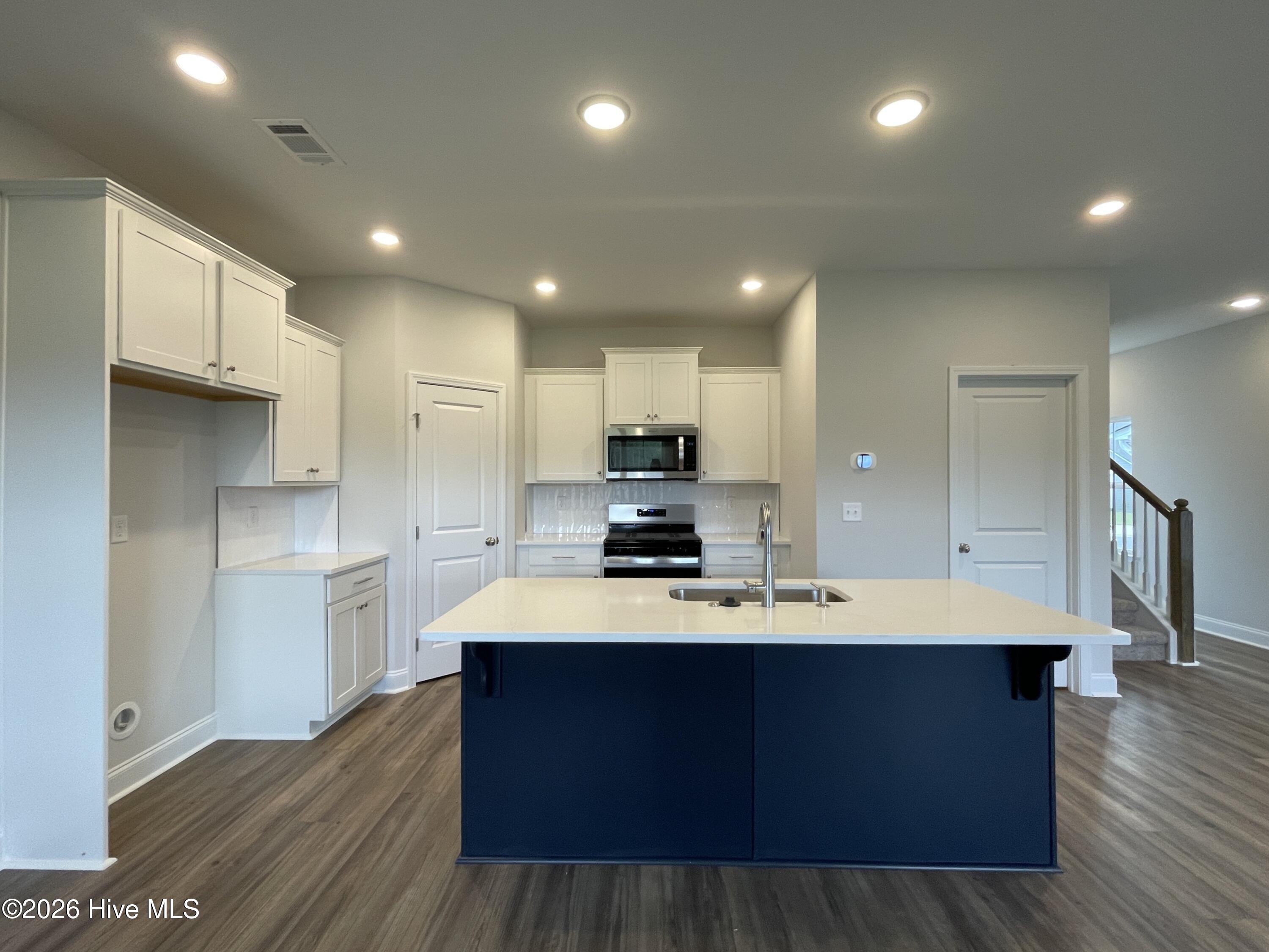 625 Pherson Street Property Photo 2
