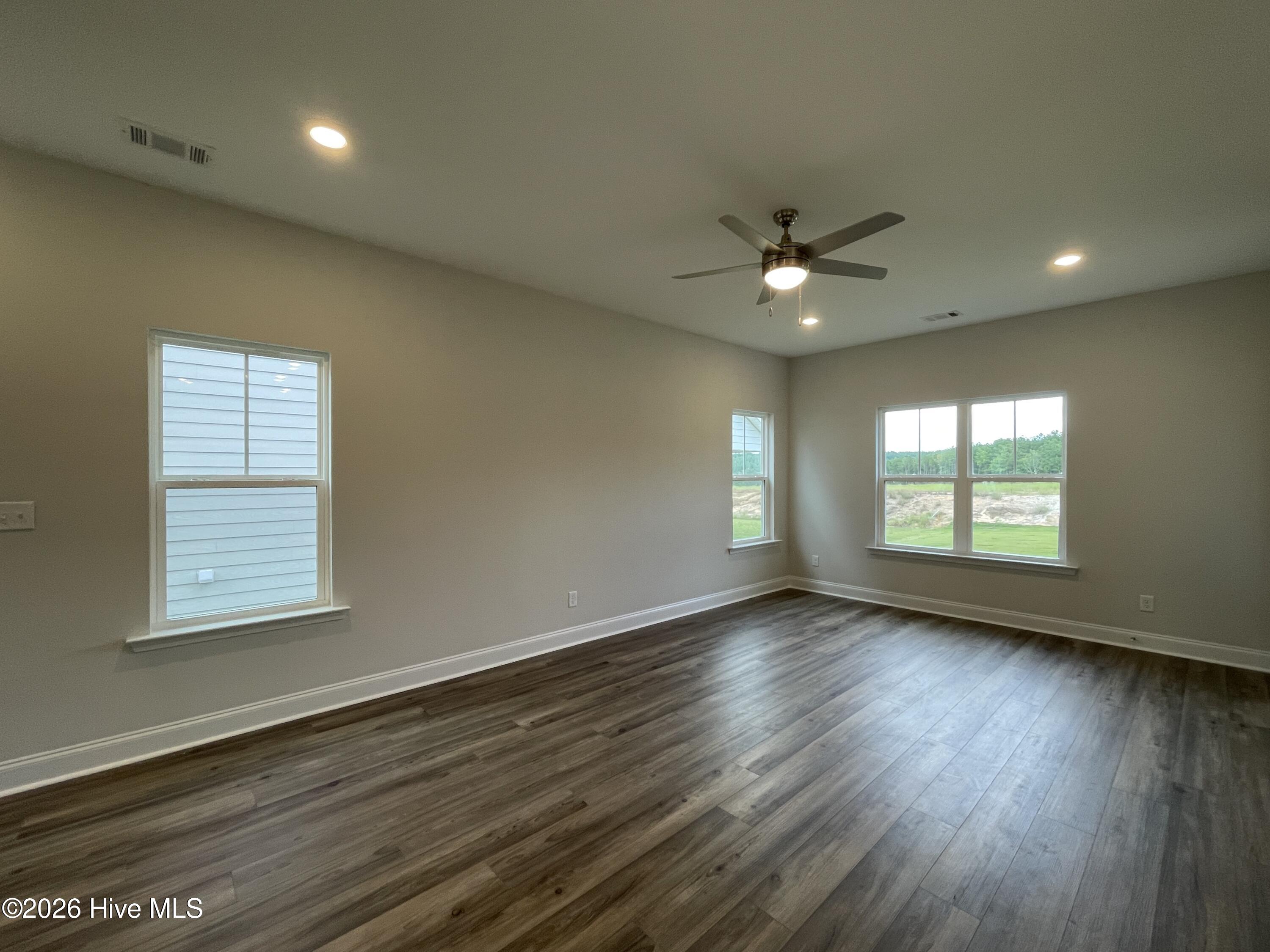625 Pherson Street Property Photo 4