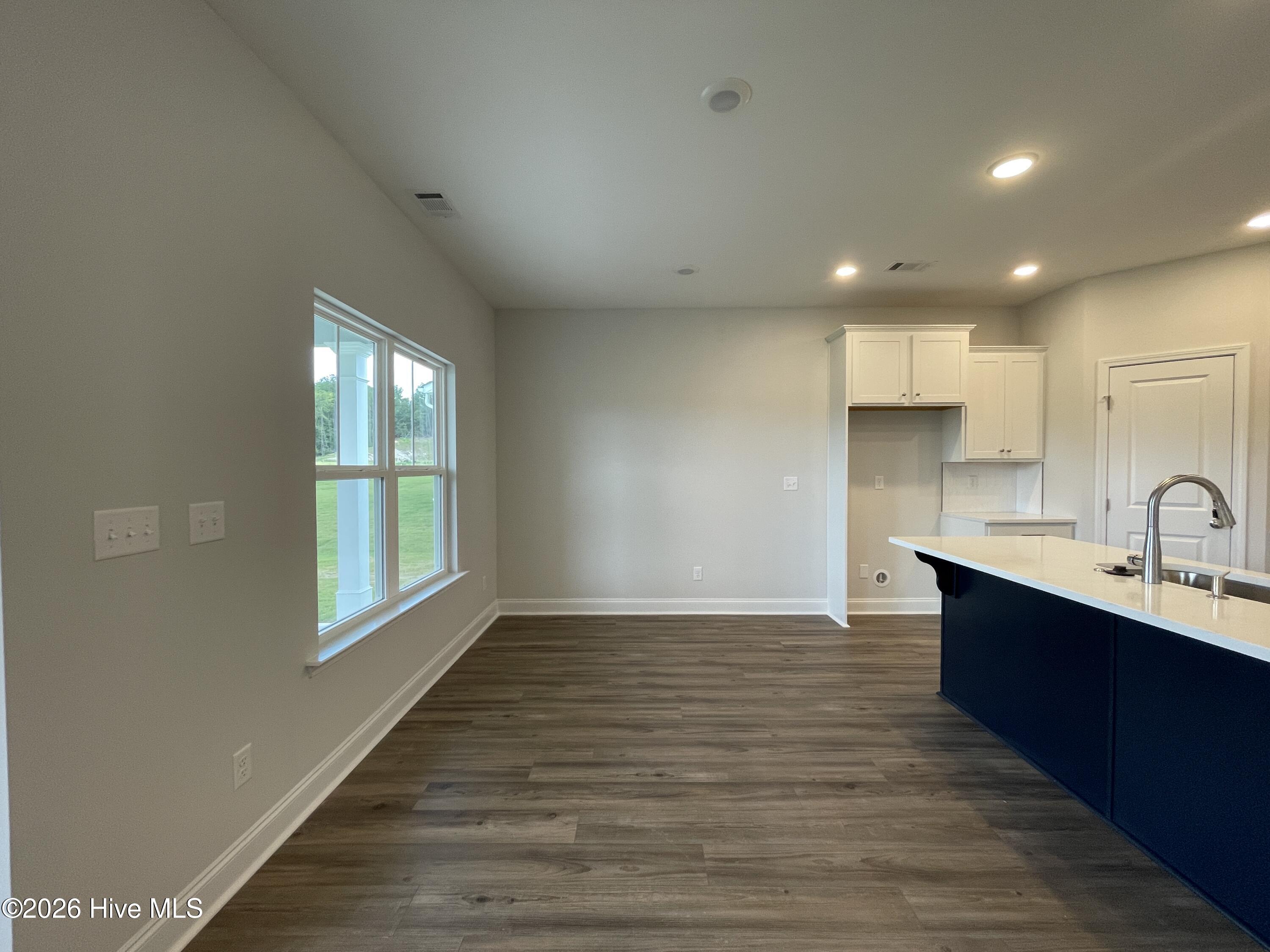 625 Pherson Street Property Photo 5