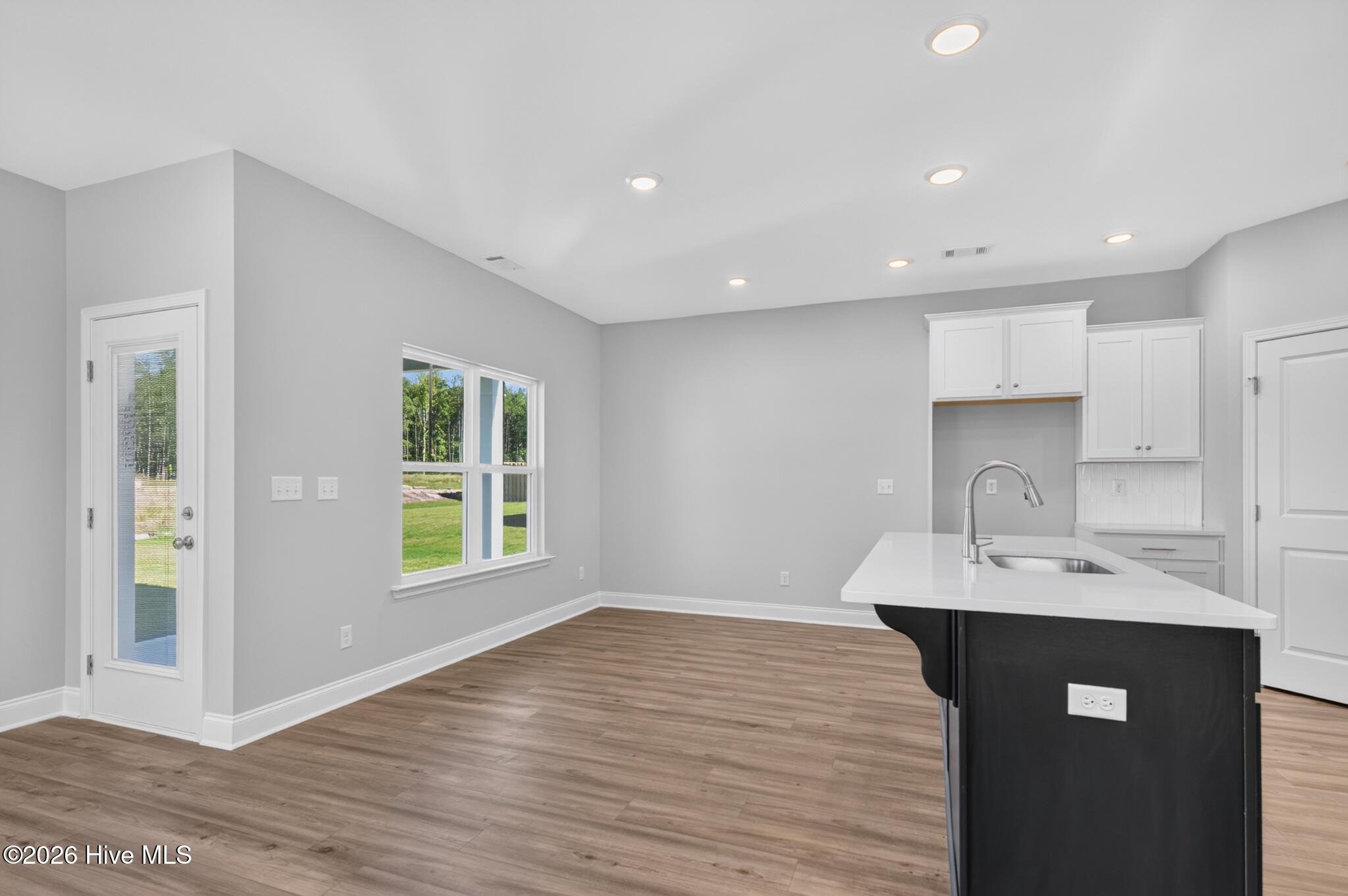625 Pherson Street Property Photo 6