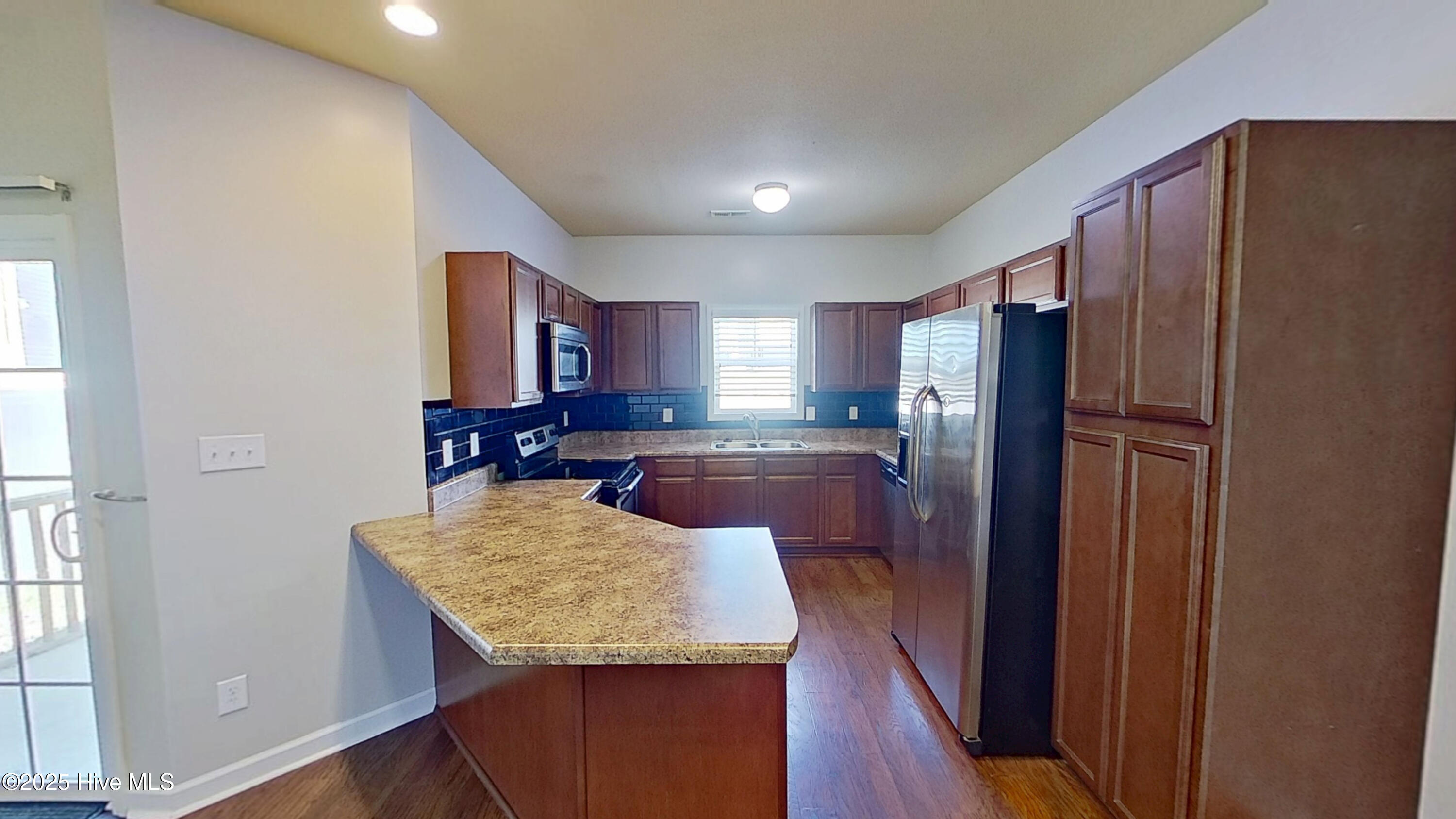 531 Caldwell Loop Property Photo 8