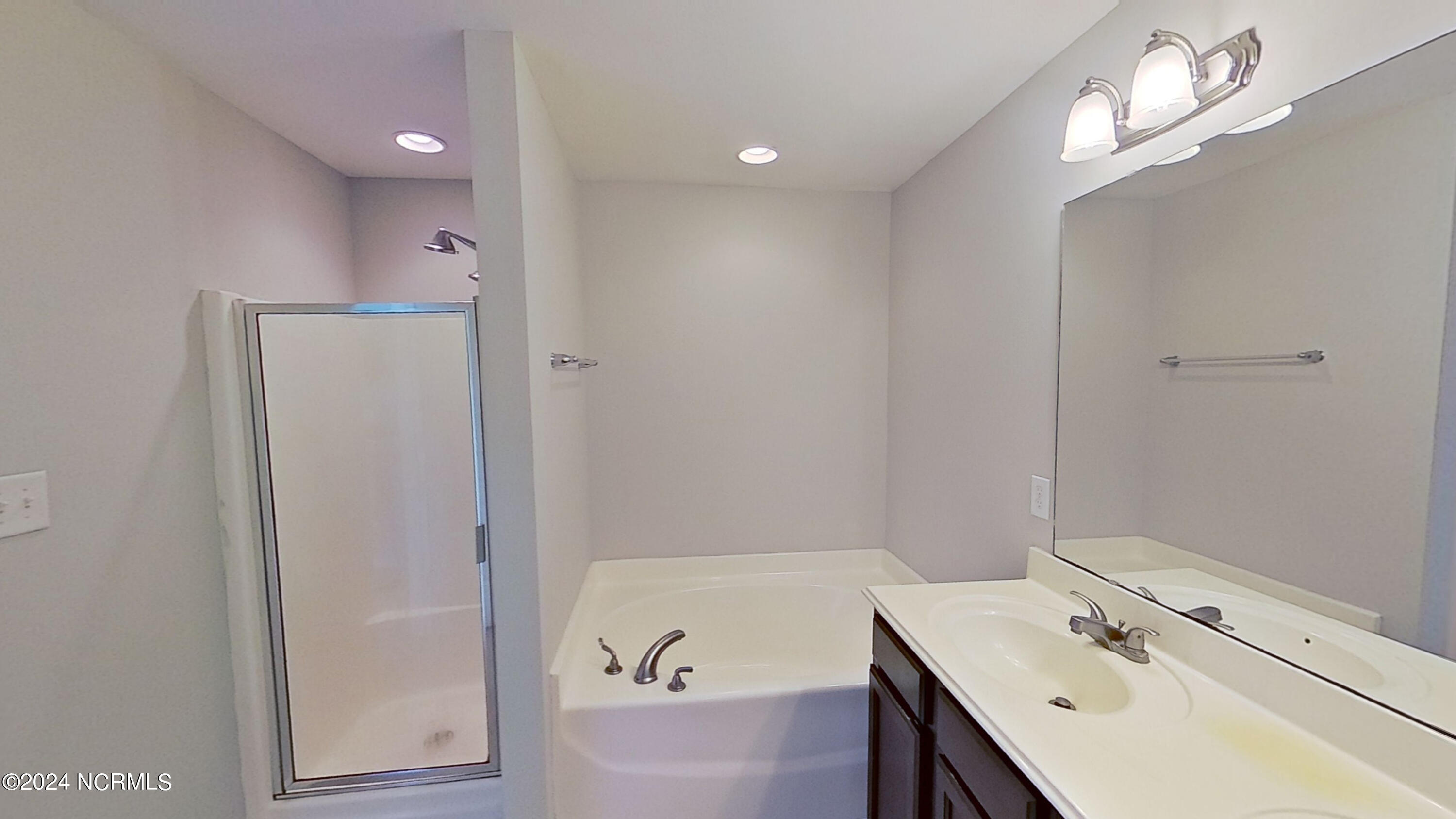 717 Radiant Drive Property Photo 16