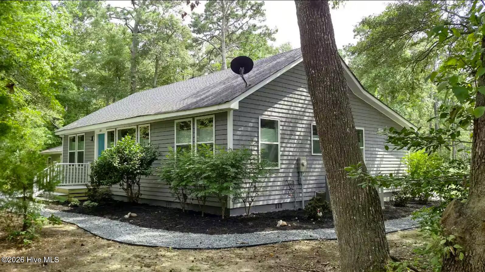 227 Colonial Beach Road Property Photo 2