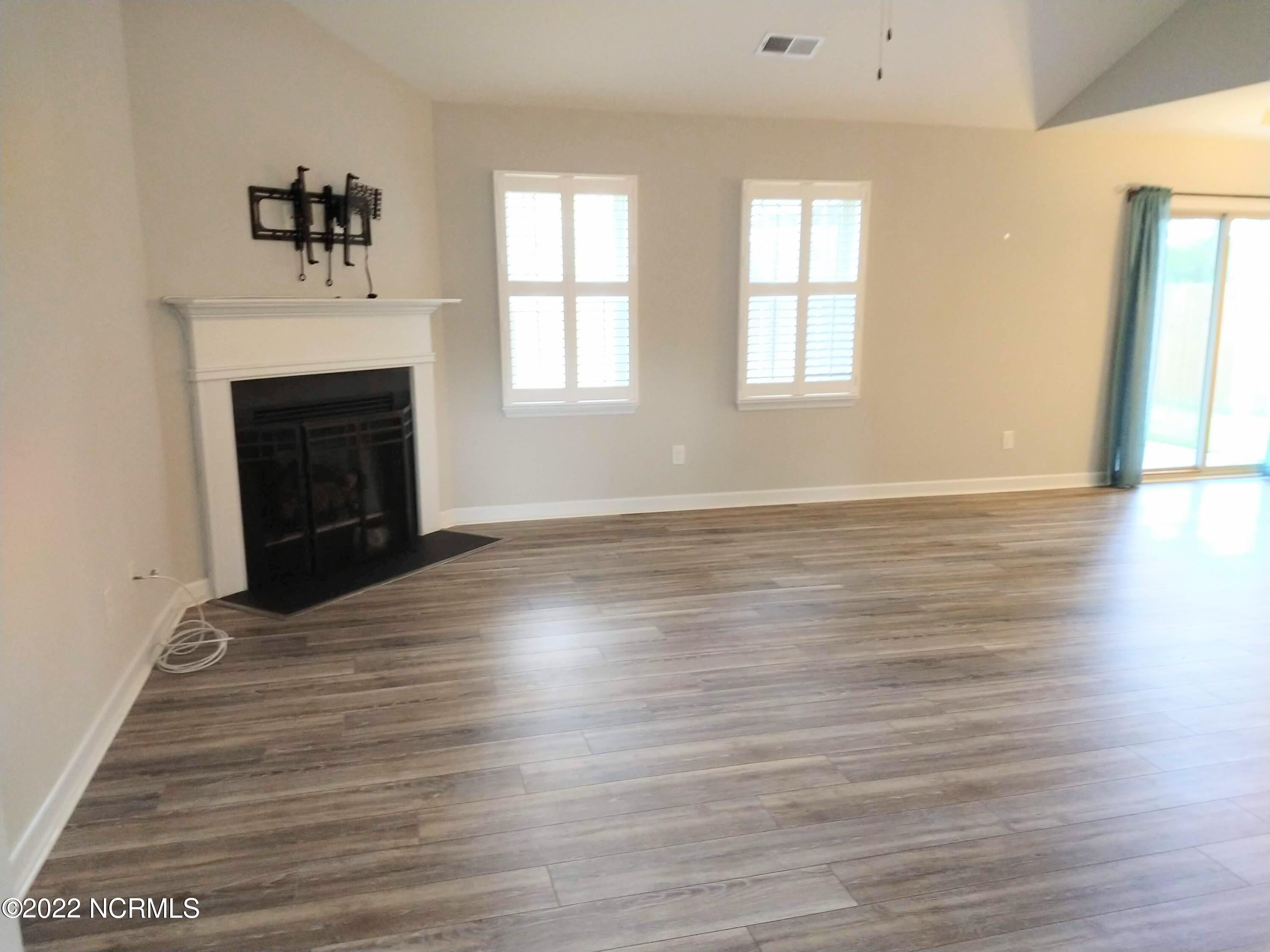 526 Deep Inlet Drive Property Photo 3