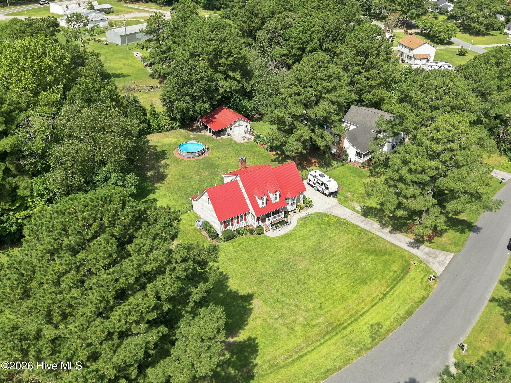 2225 Kathleen Drive Property Photo 4