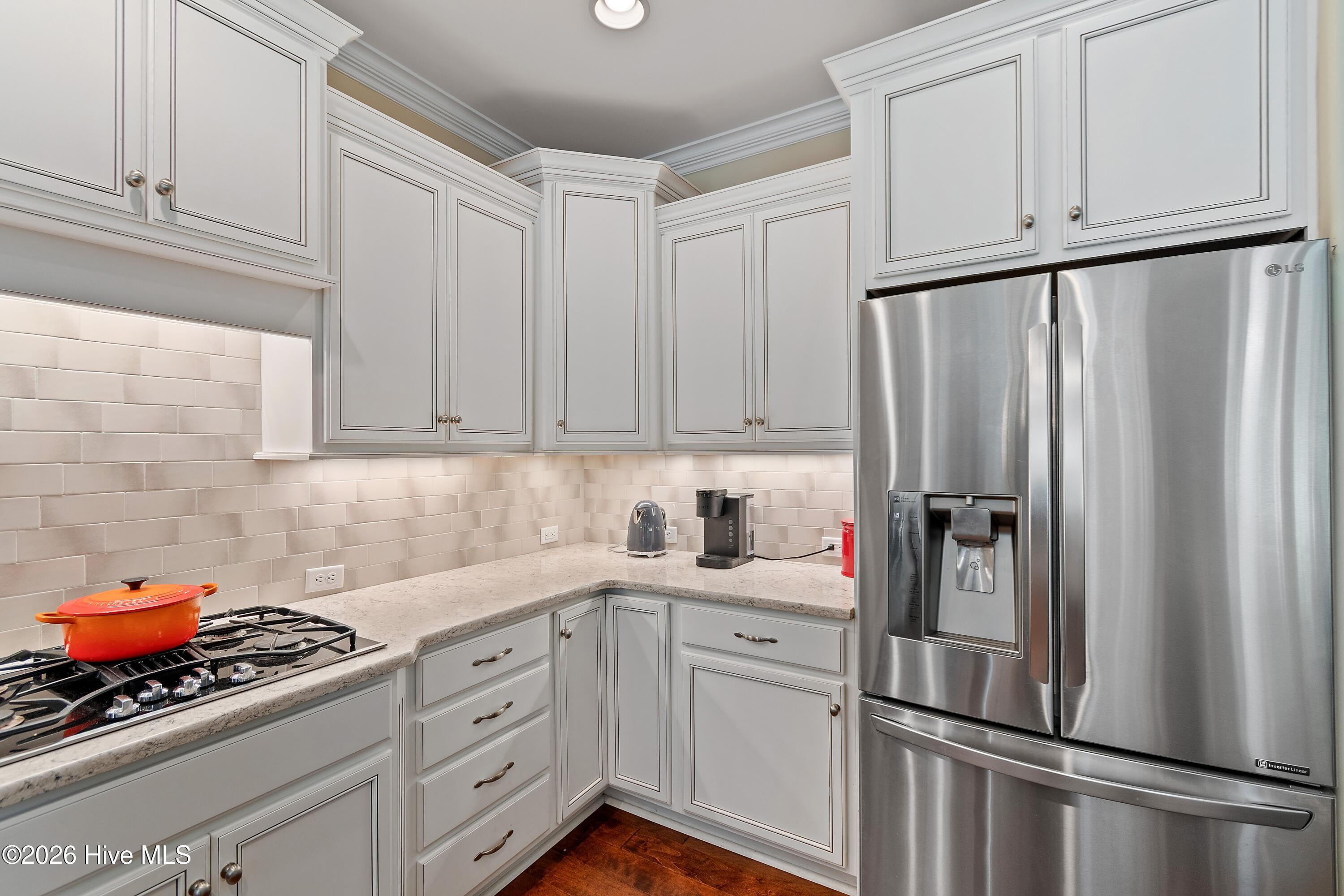 3409 Greenleaf Court Property Photo 10
