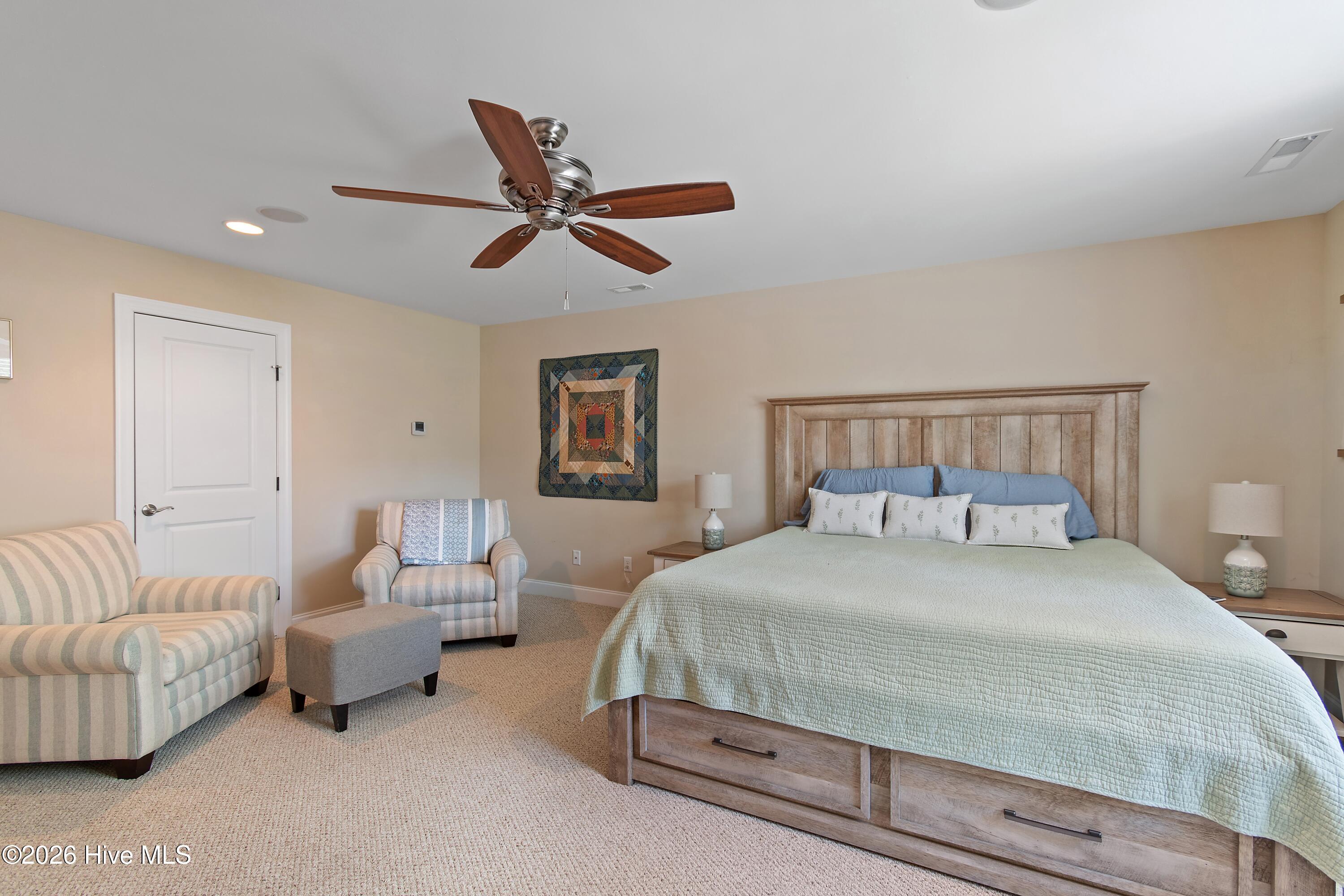 3409 Greenleaf Court Property Photo 29
