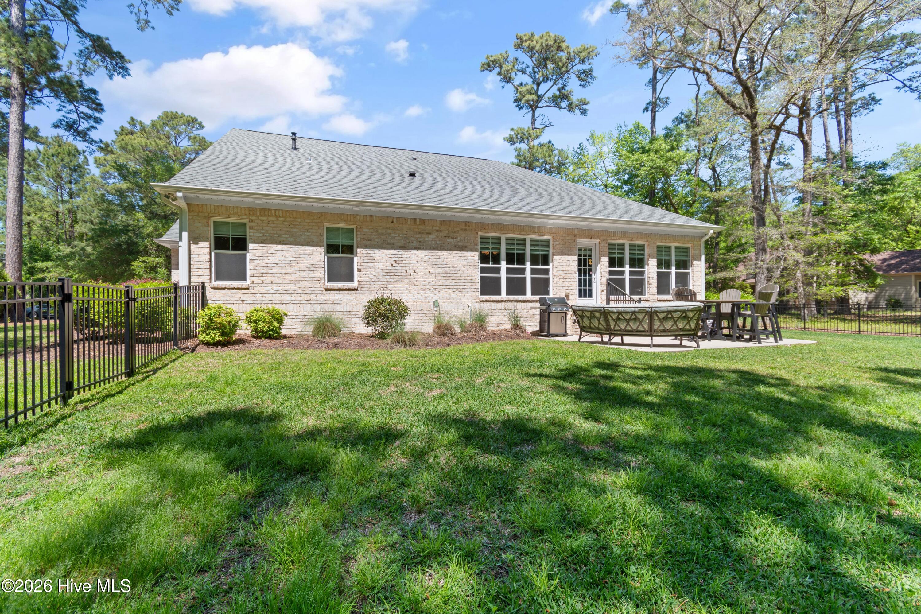 3409 Greenleaf Court Property Photo 35