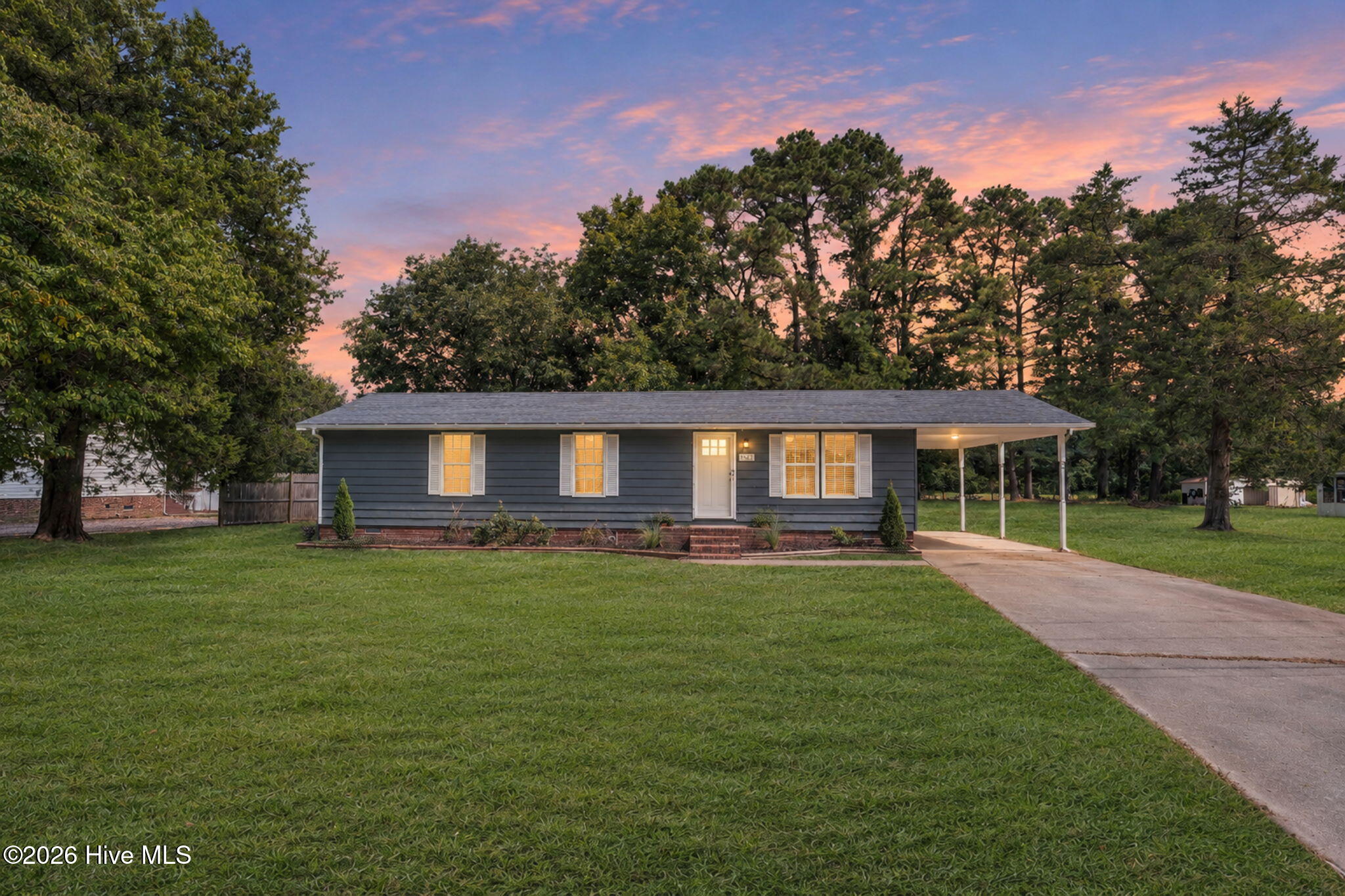 567 Blount Road Property Photo 1