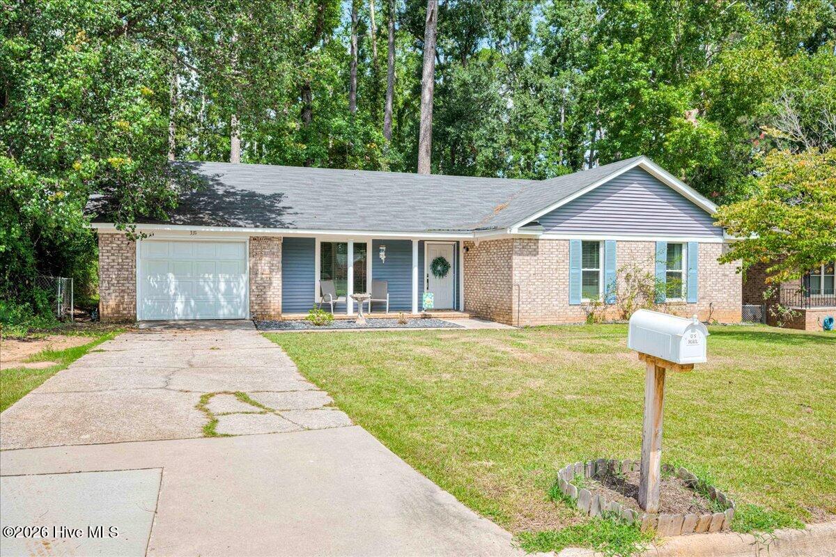 331 Candlewood Drive Property Photo 2
