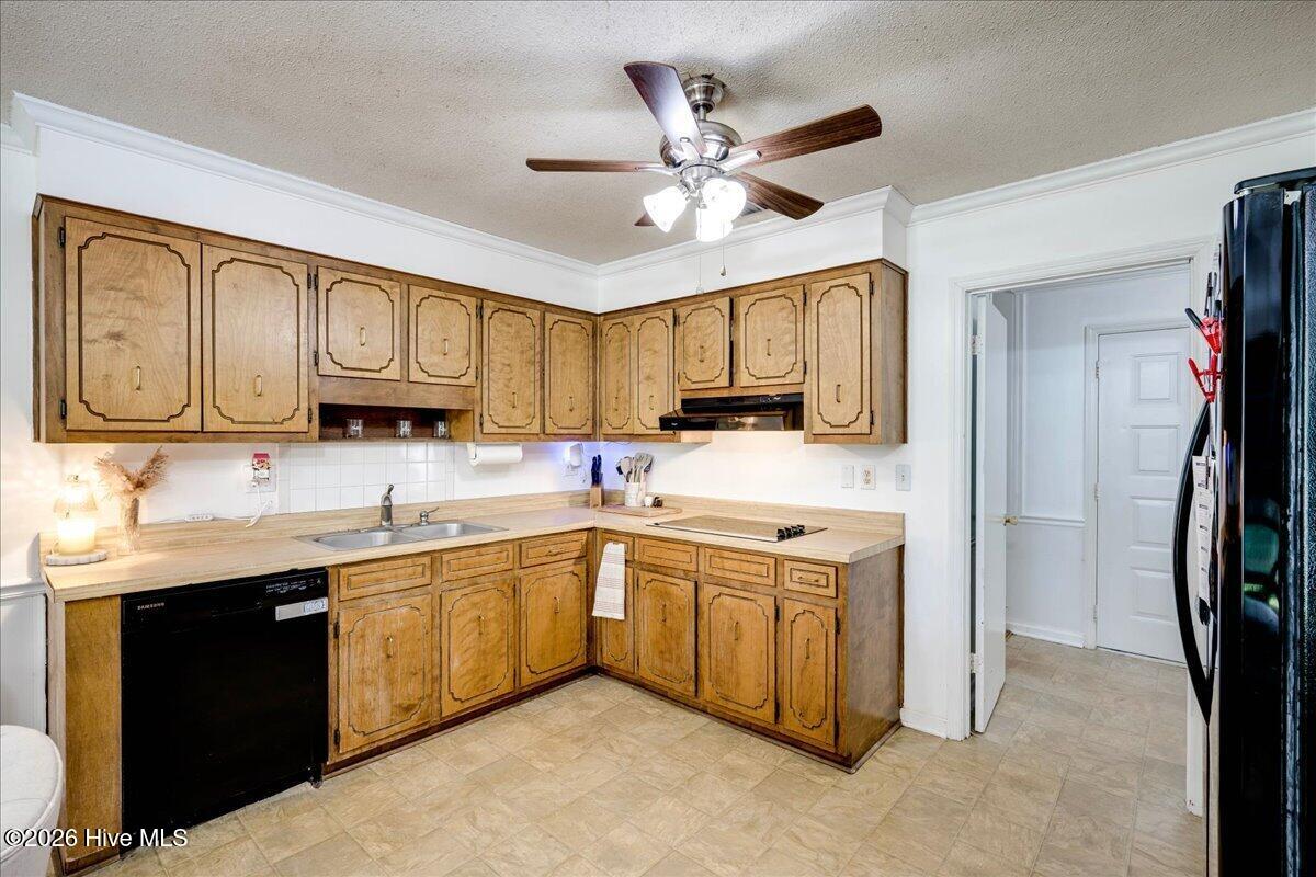 331 Candlewood Drive Property Photo 13