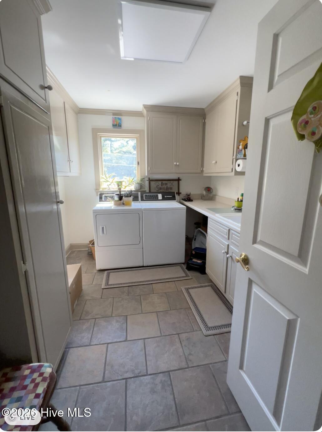 642 Enoch Road Property Photo 14