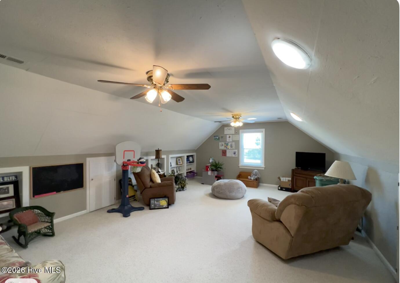 642 Enoch Road Property Photo 41