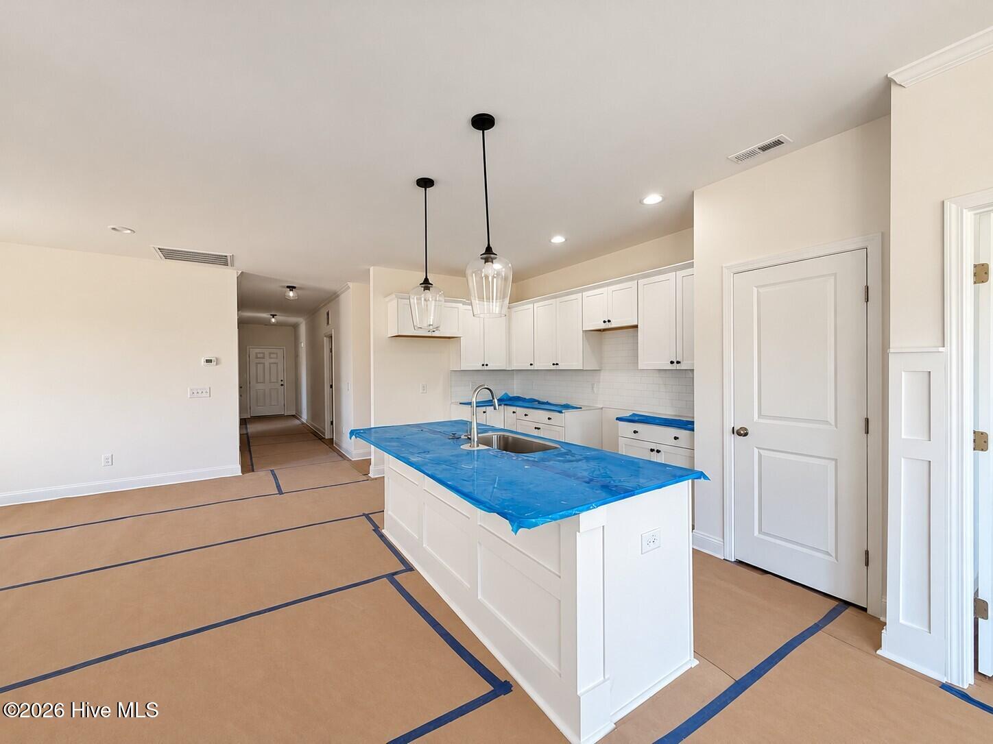 242 Harborwood Street Property Photo 4