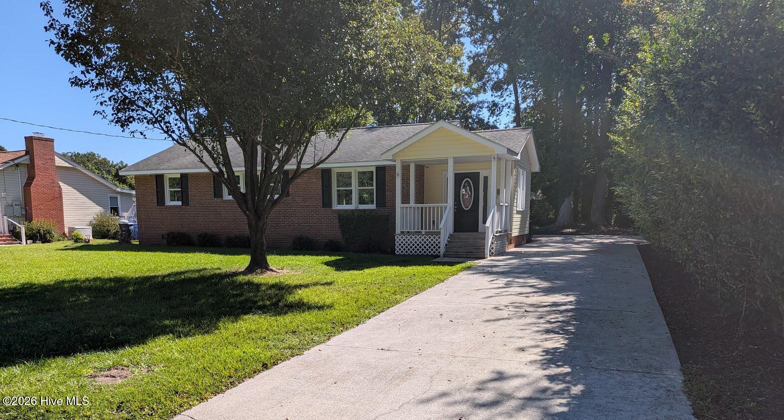 18 Bosco Drive Property Photo 2