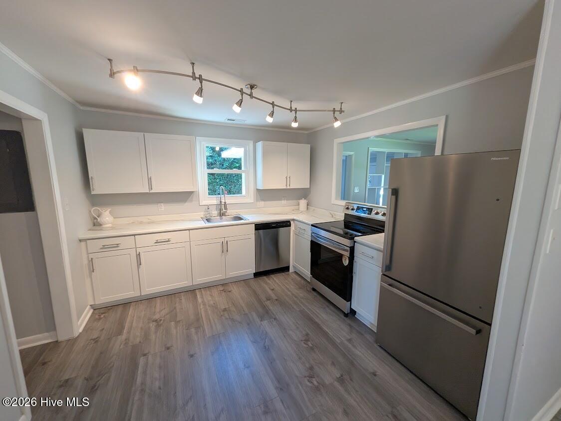 18 Bosco Drive Property Photo 7