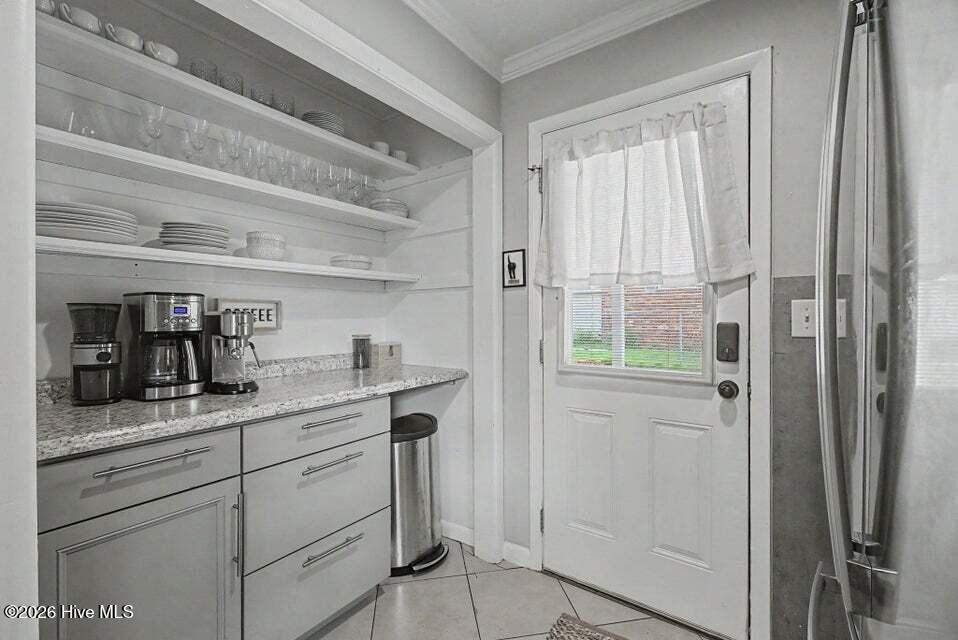 808 Brooks Drive Property Photo 12