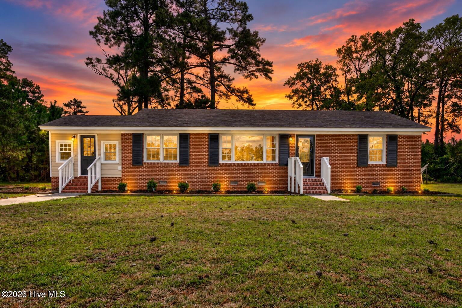 2256 Acorn Hill Road Property Photo 1