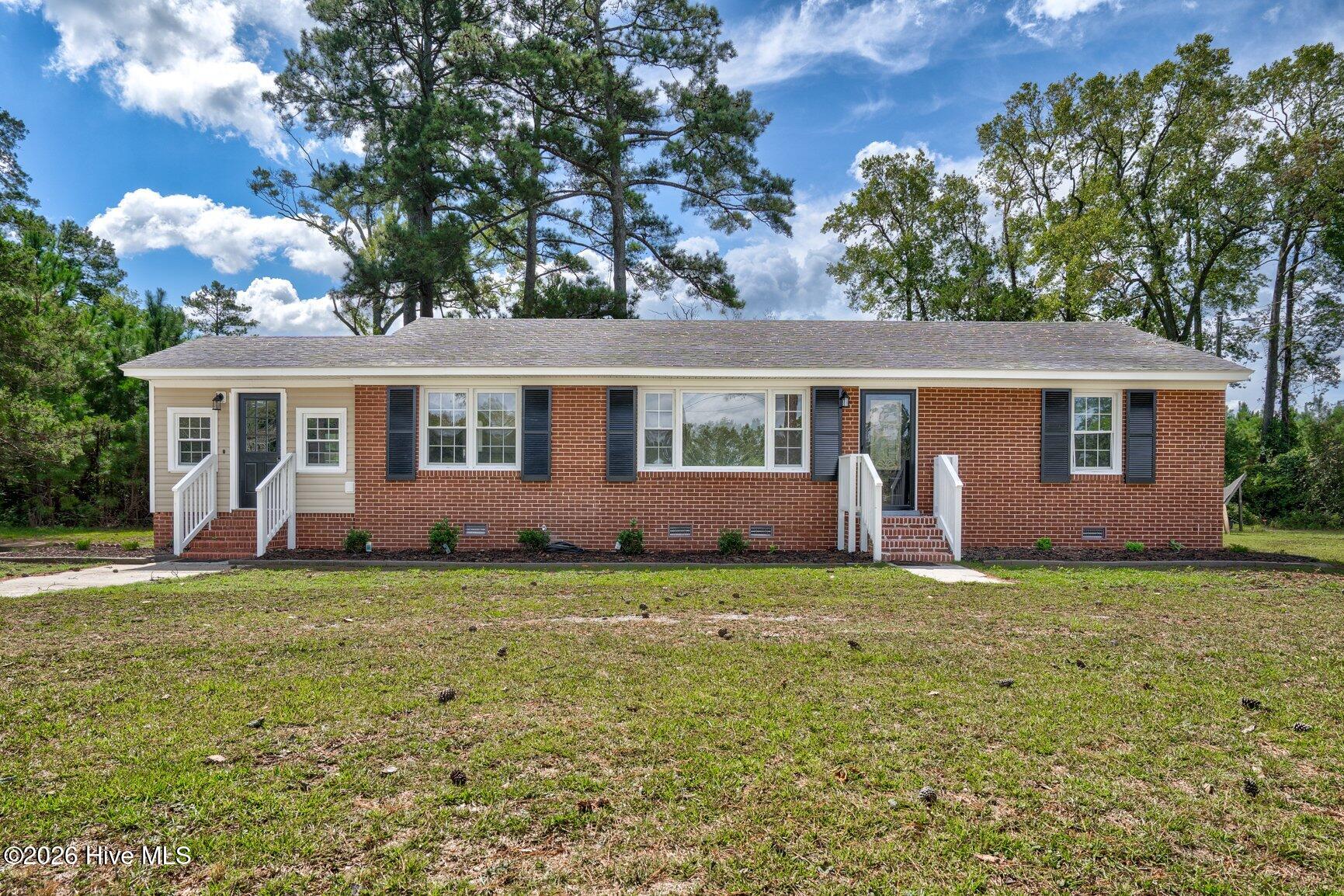 2256 Acorn Hill Road Property Photo 2