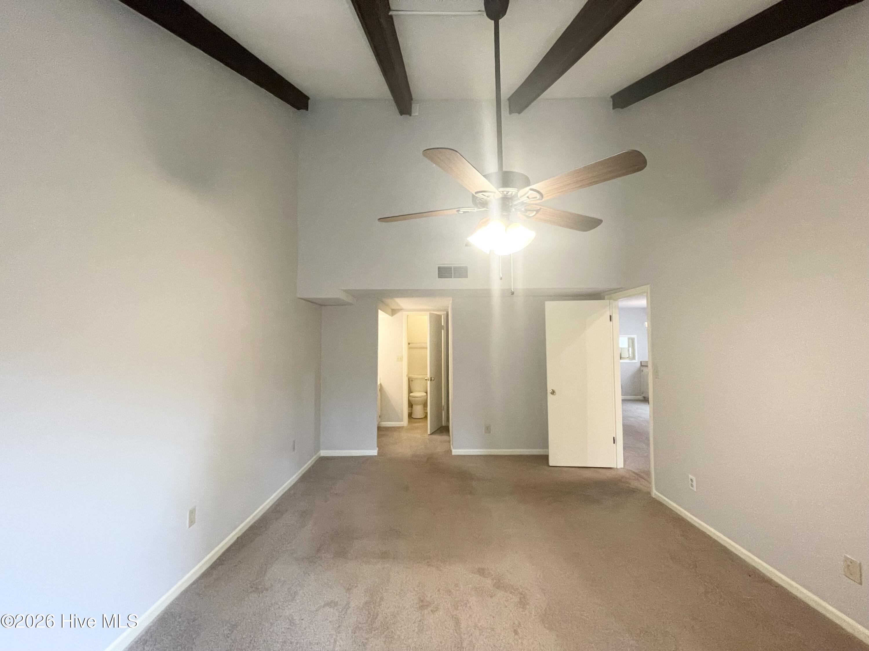 839 Wimbledon Drive Property Photo 9