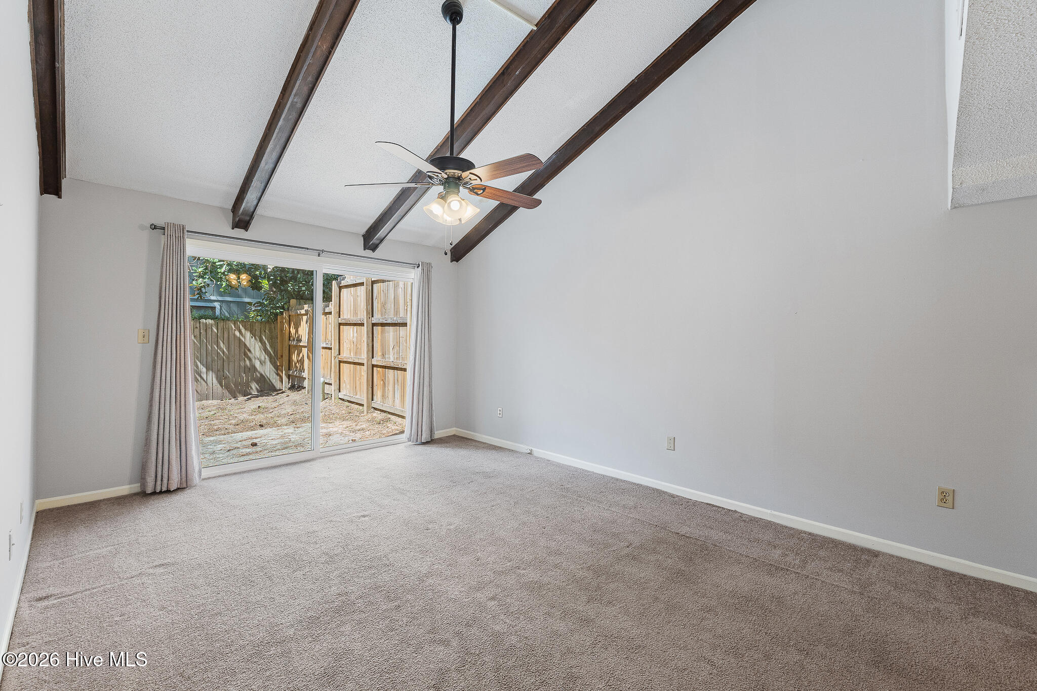 839 Wimbledon Drive Property Photo 10