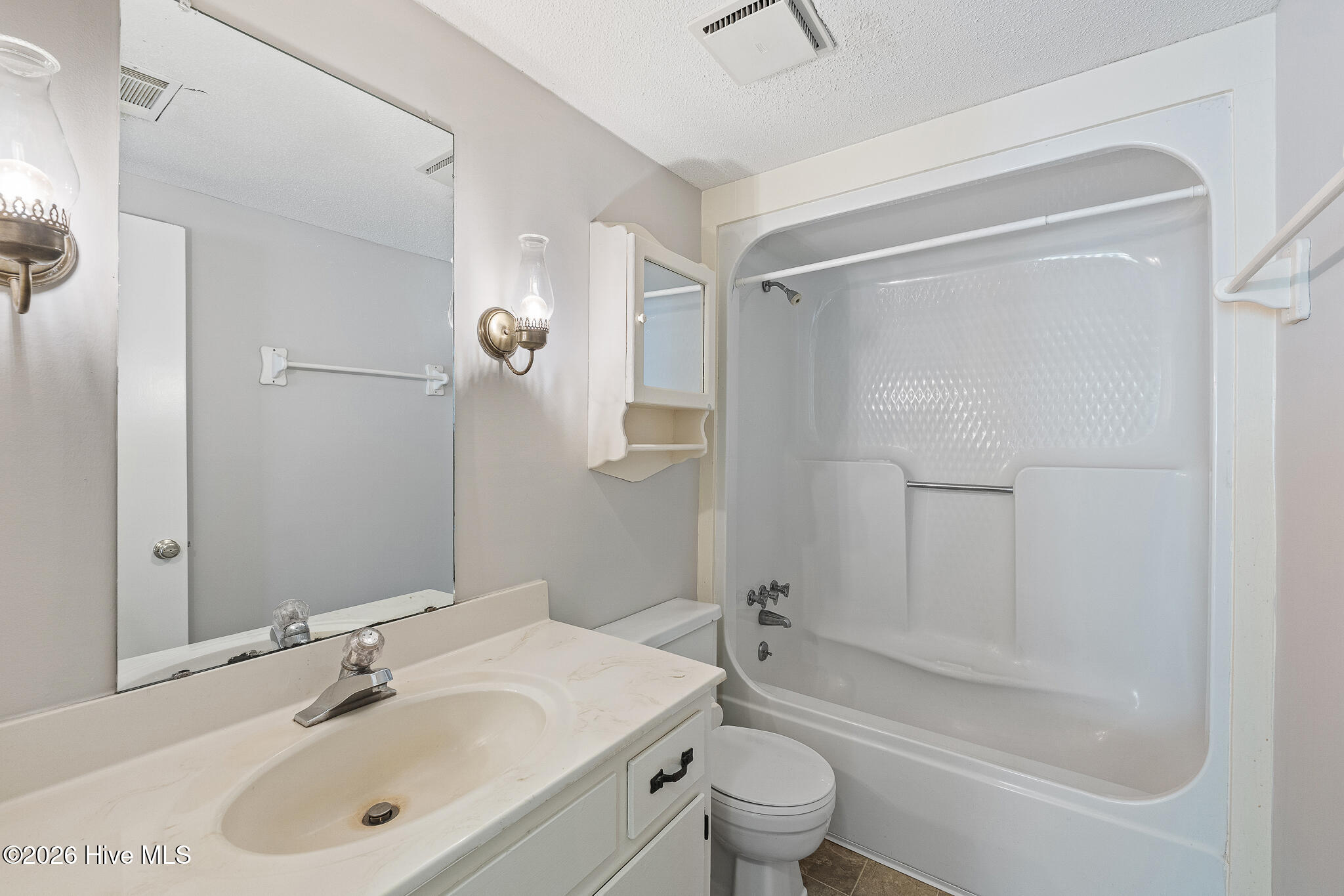 839 Wimbledon Drive Property Photo 14