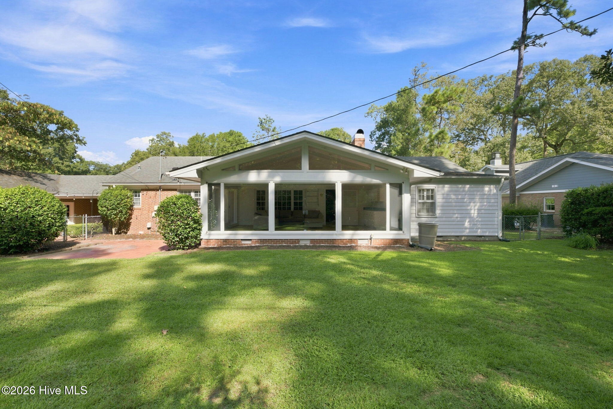 3601 Wedgewood Drive Property Photo 2