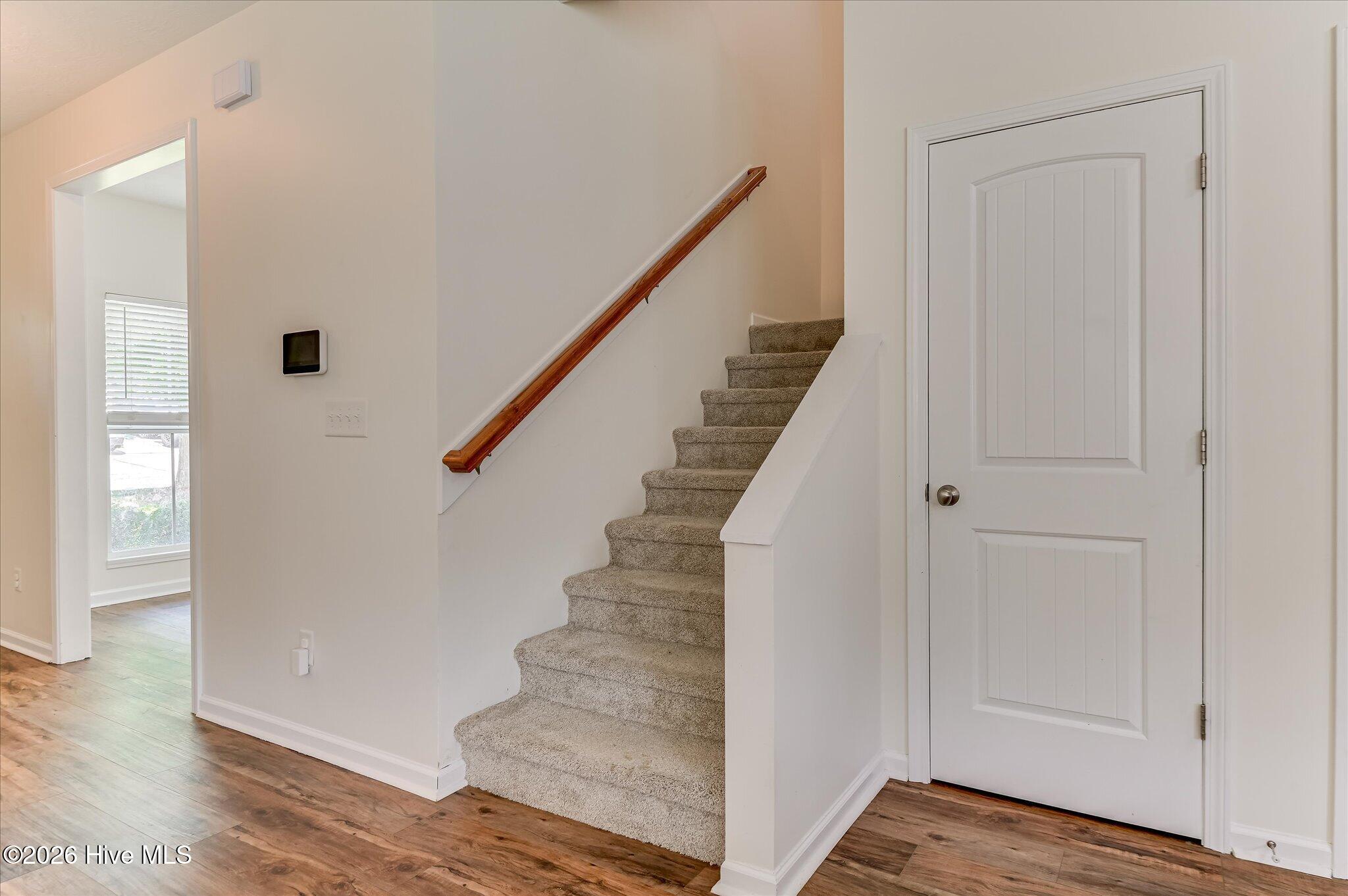 2126 Grove Landing Way Property Photo 20