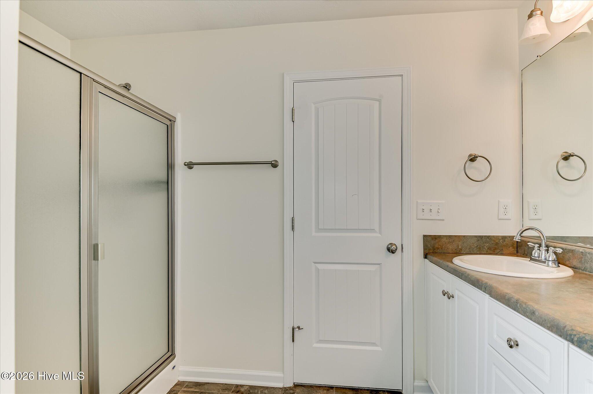 2126 Grove Landing Way Property Photo 28