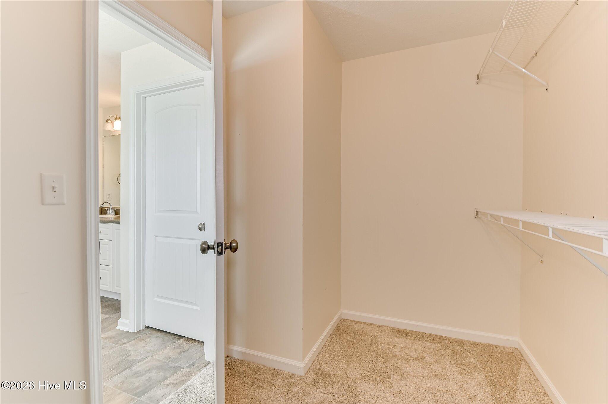 2126 Grove Landing Way Property Photo 31