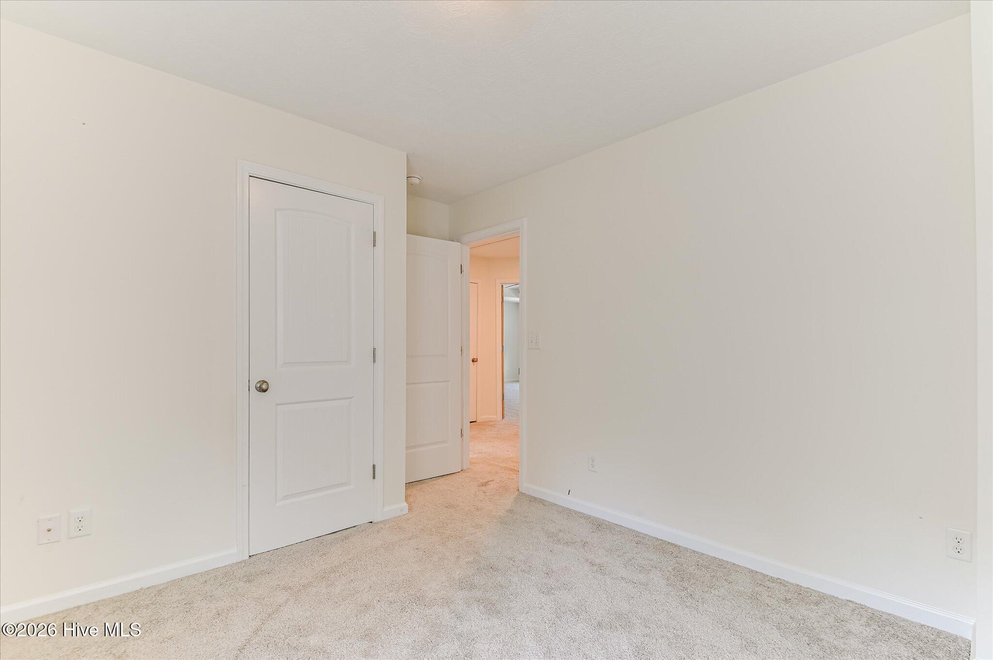 2126 Grove Landing Way Property Photo 35