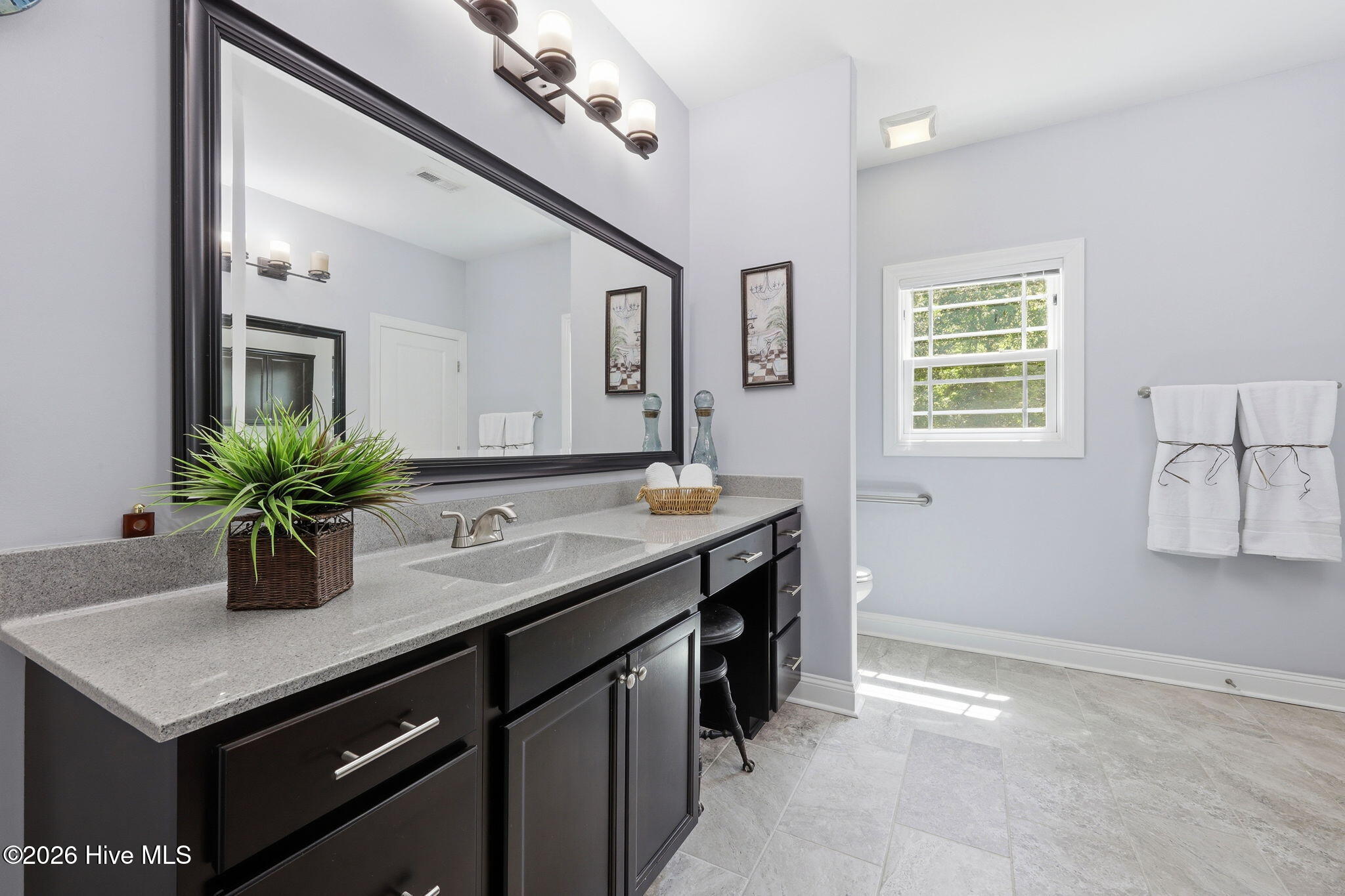 101 Balboa Court Property Photo 35