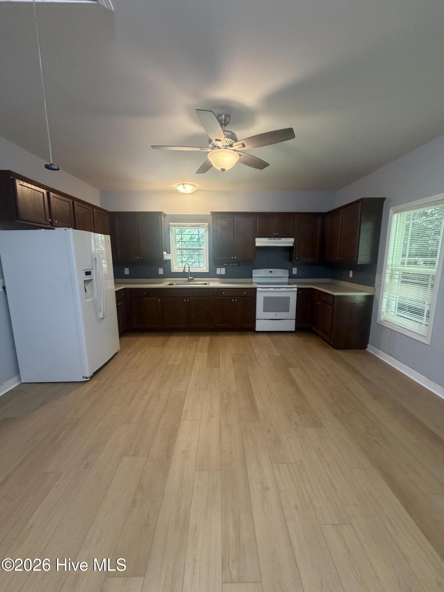 101 Balboa Court Property Photo 38