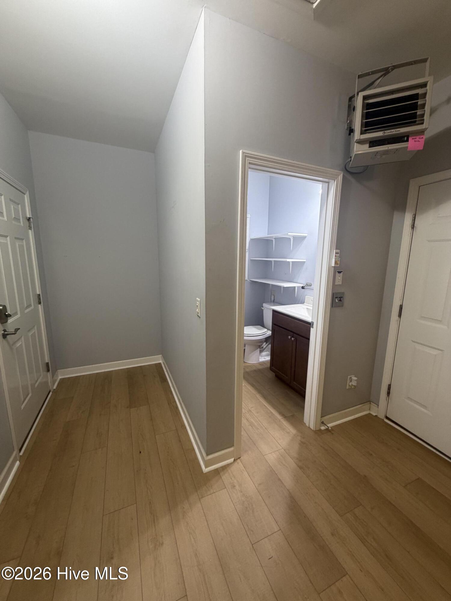 101 Balboa Court Property Photo 43