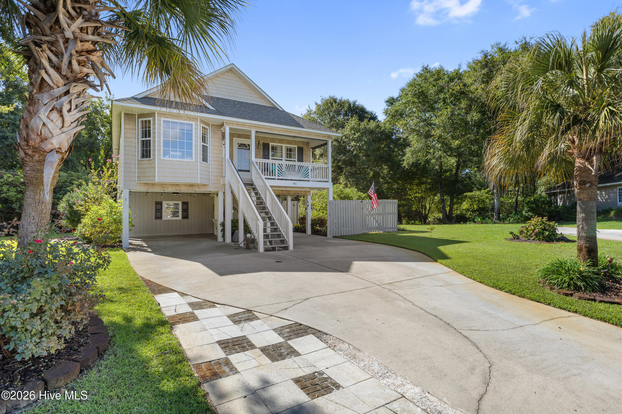 401 Donzi Court Property Photo 3