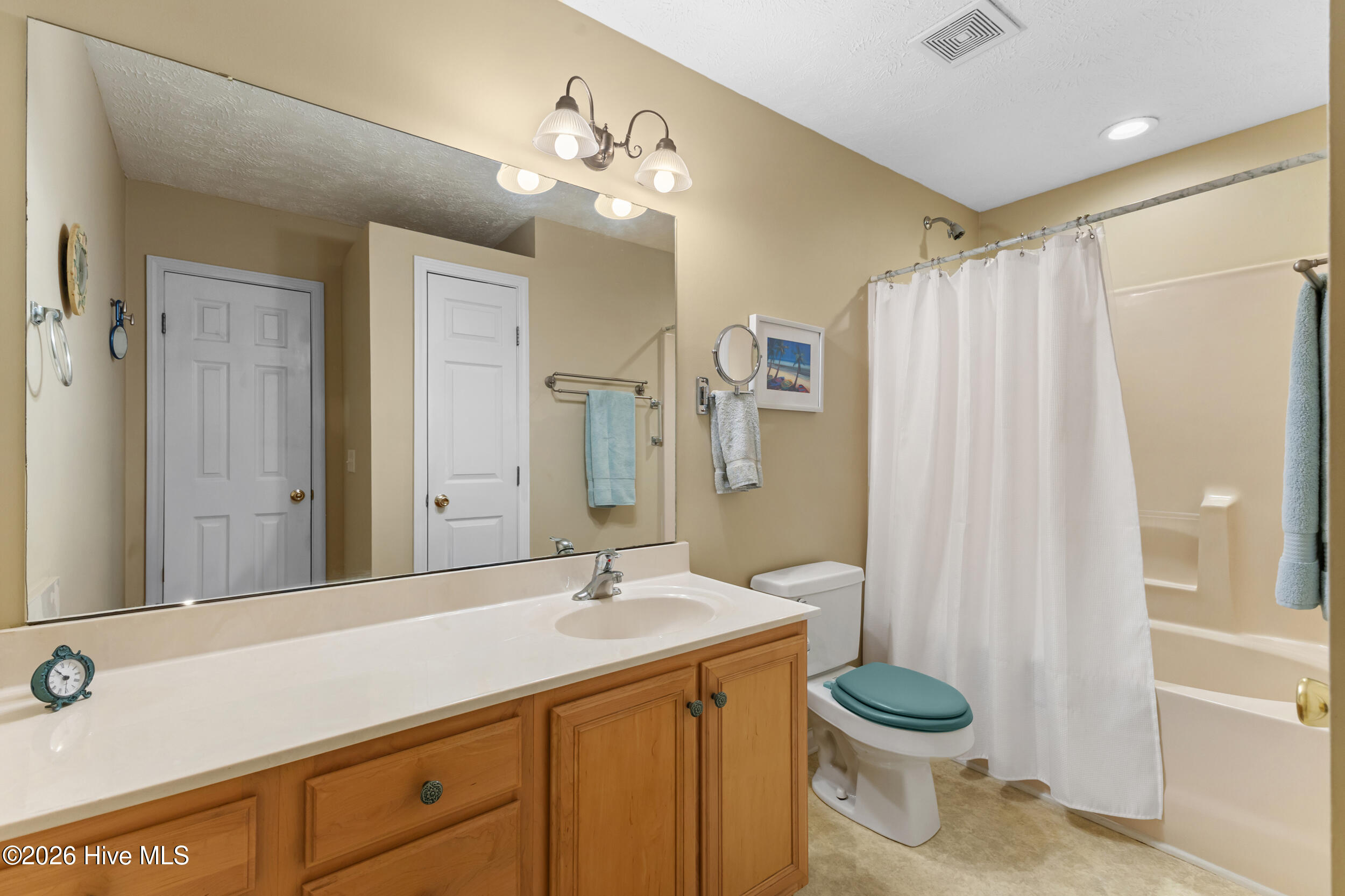 401 Donzi Court Property Photo 16