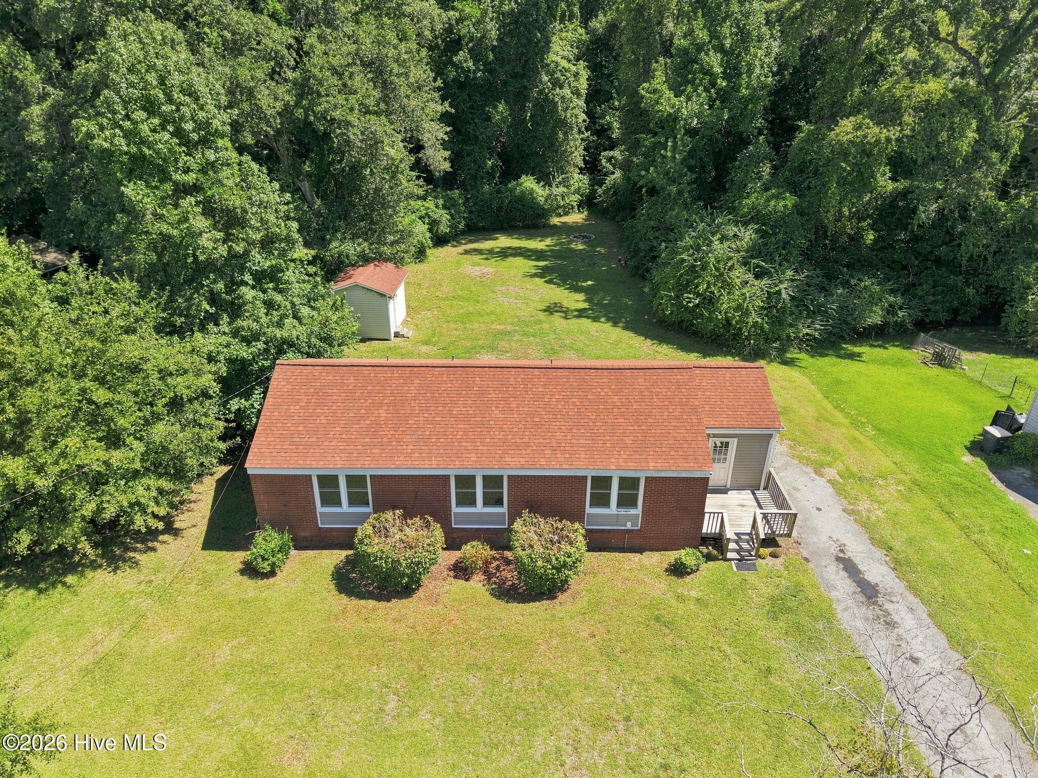 412 Houston Road Property Photo 4