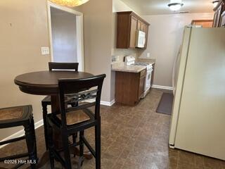 2915 Monroe Drive Property Photo 3