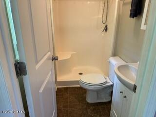 2915 Monroe Drive Property Photo 10