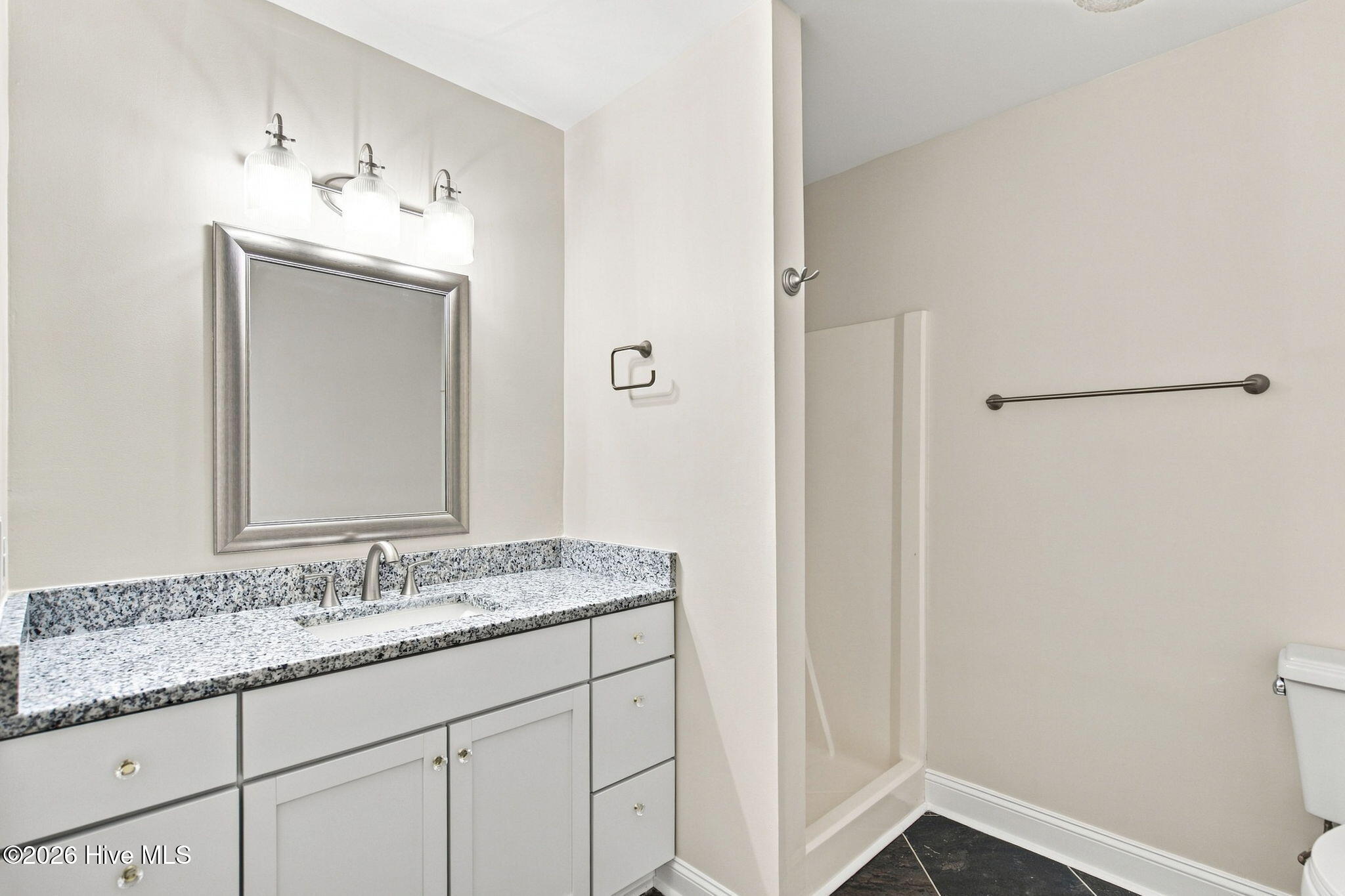 728 Azalea Drive 423 Property Photo 37