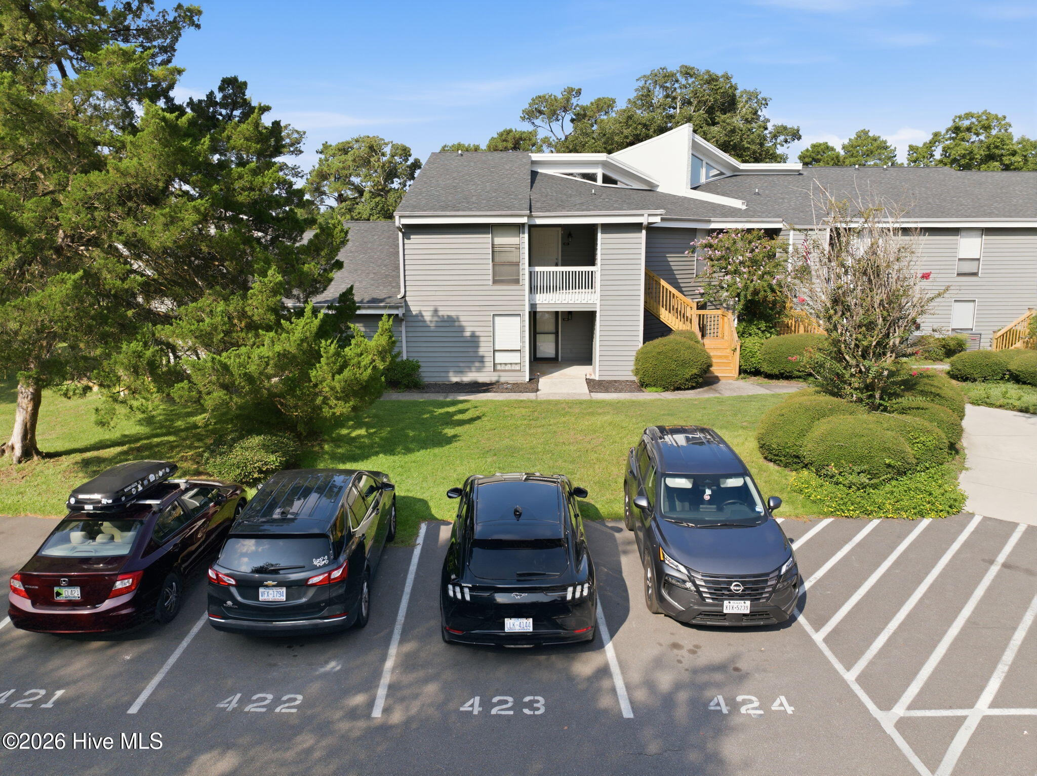 728 Azalea Drive 423 Property Photo 39