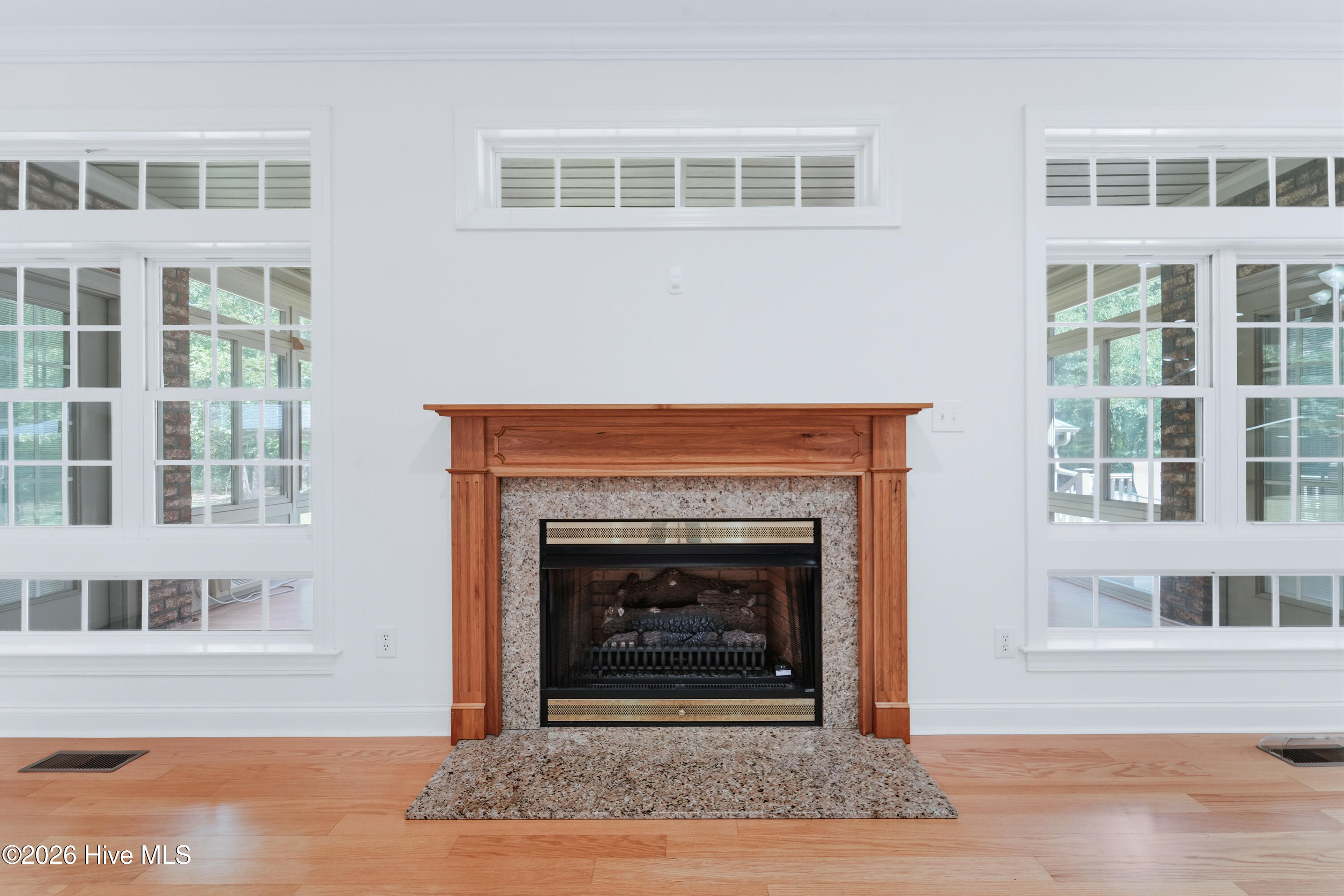 1380 Oak Grove Road Property Photo 9