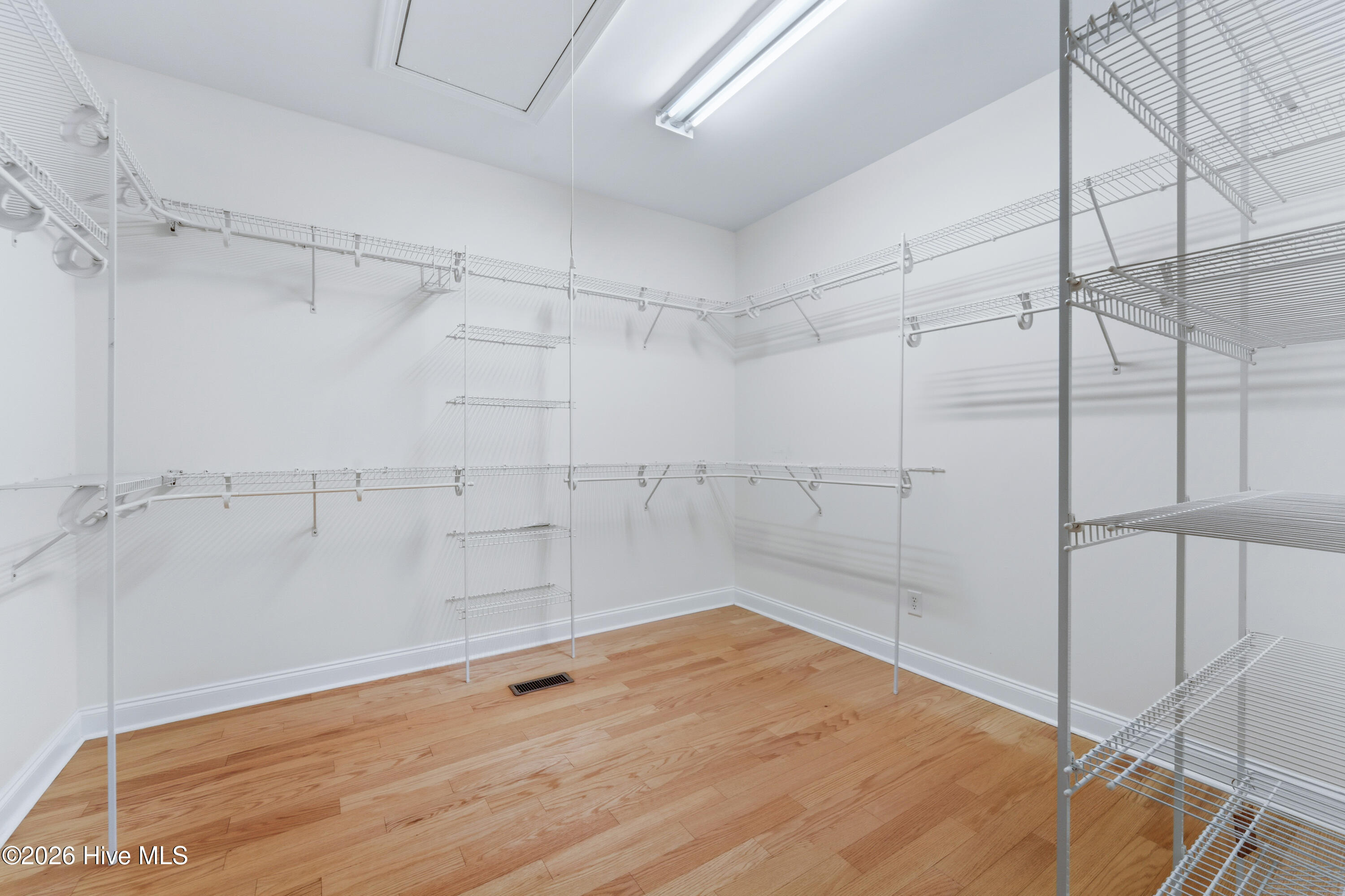 1380 Oak Grove Road Property Photo 24