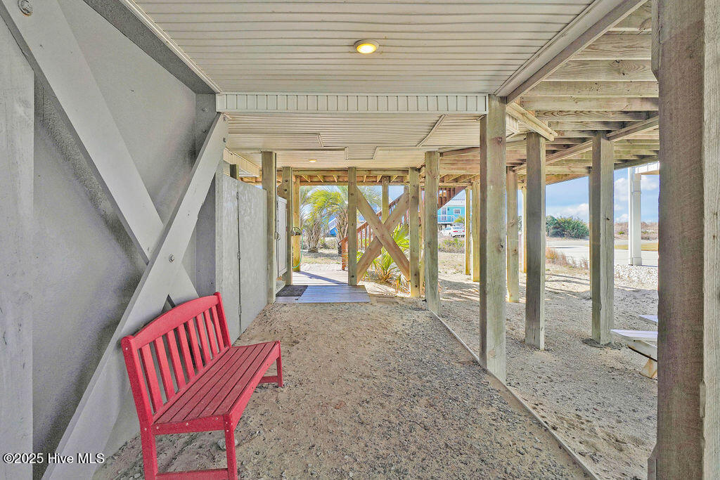 318 E Beach Drive Property Photo 61
