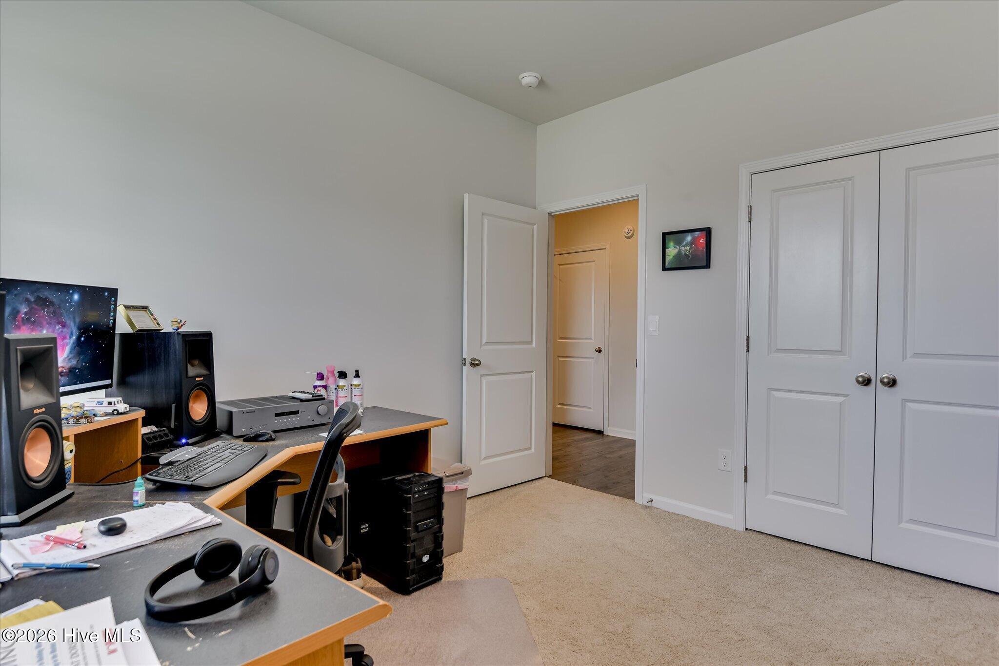 7106 Sideboard Crossing Property Photo 26